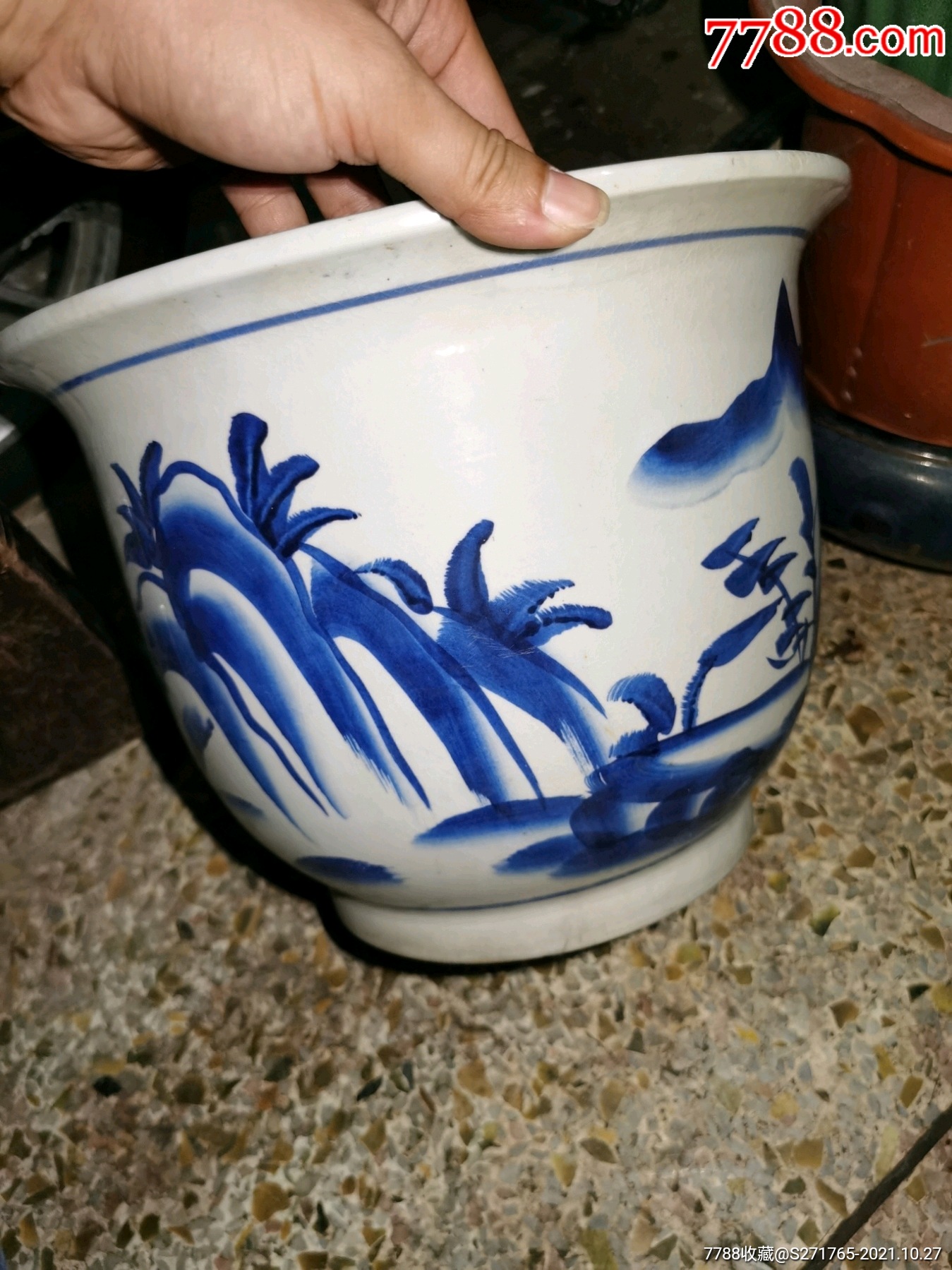 老青花山水花盆