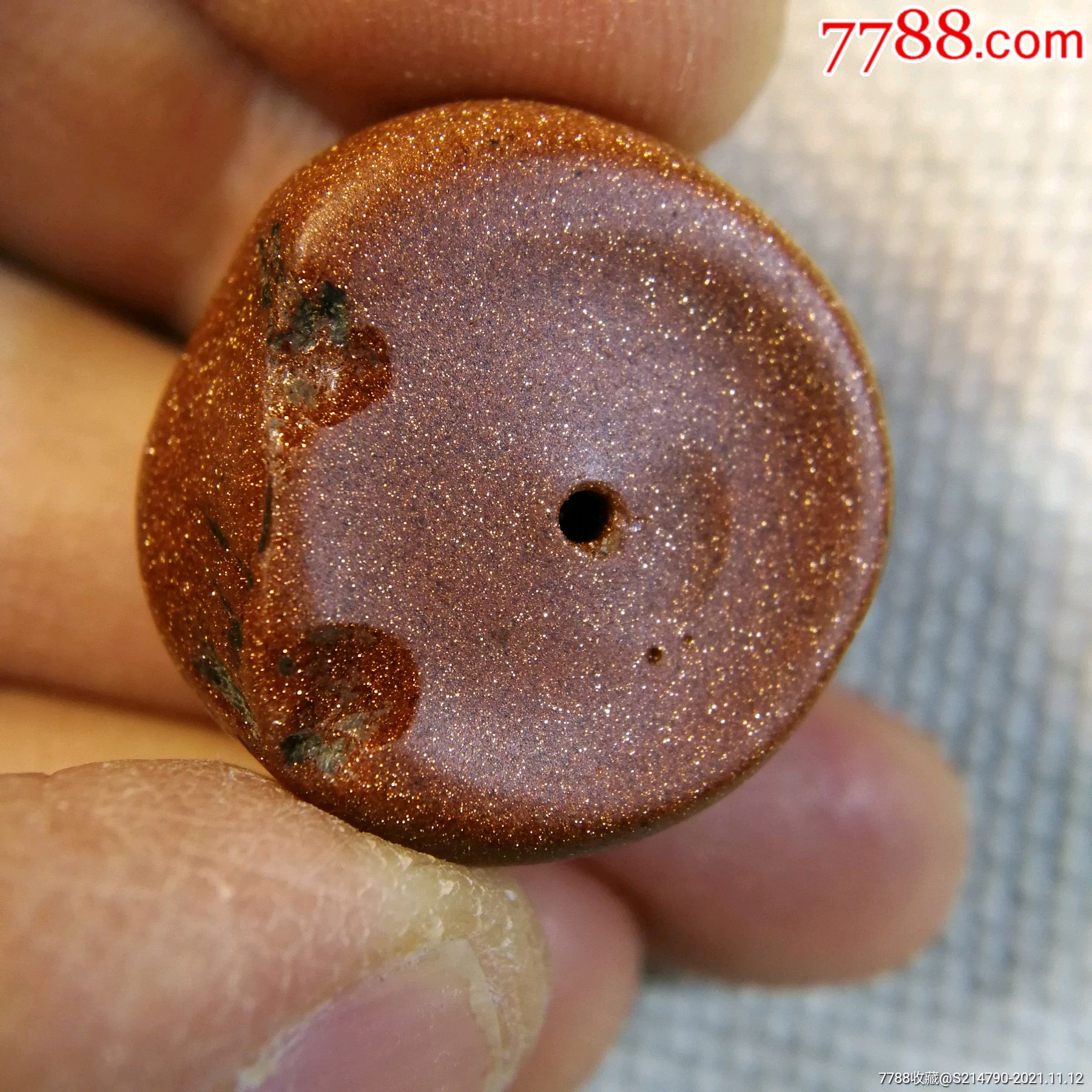 藏传明代爆老金沙石平安扣直径22孔径12毫米左右原矿开门孔道凹痕圈