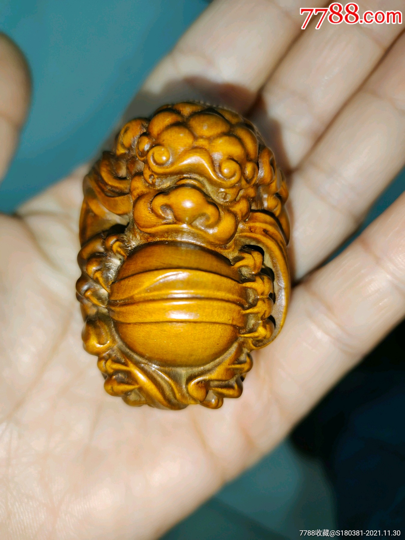 小叶黄杨木雕刻招财求财貔貅实木雕古兽手把件