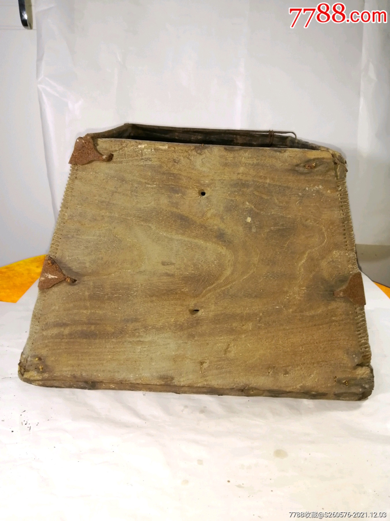 民国时期老百姓装粮食用过的大斗