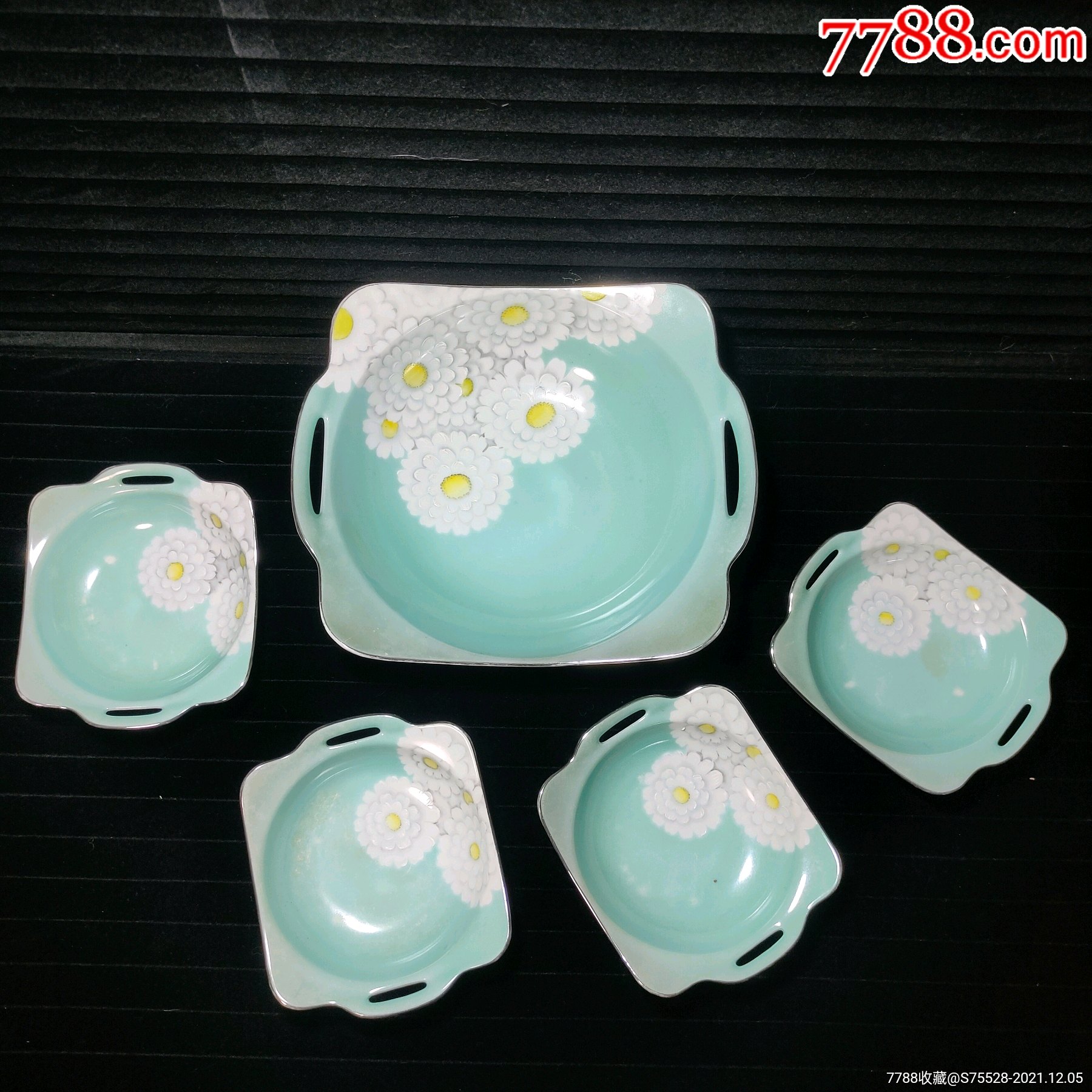 日本陶器会社彩绘瓷碗一组