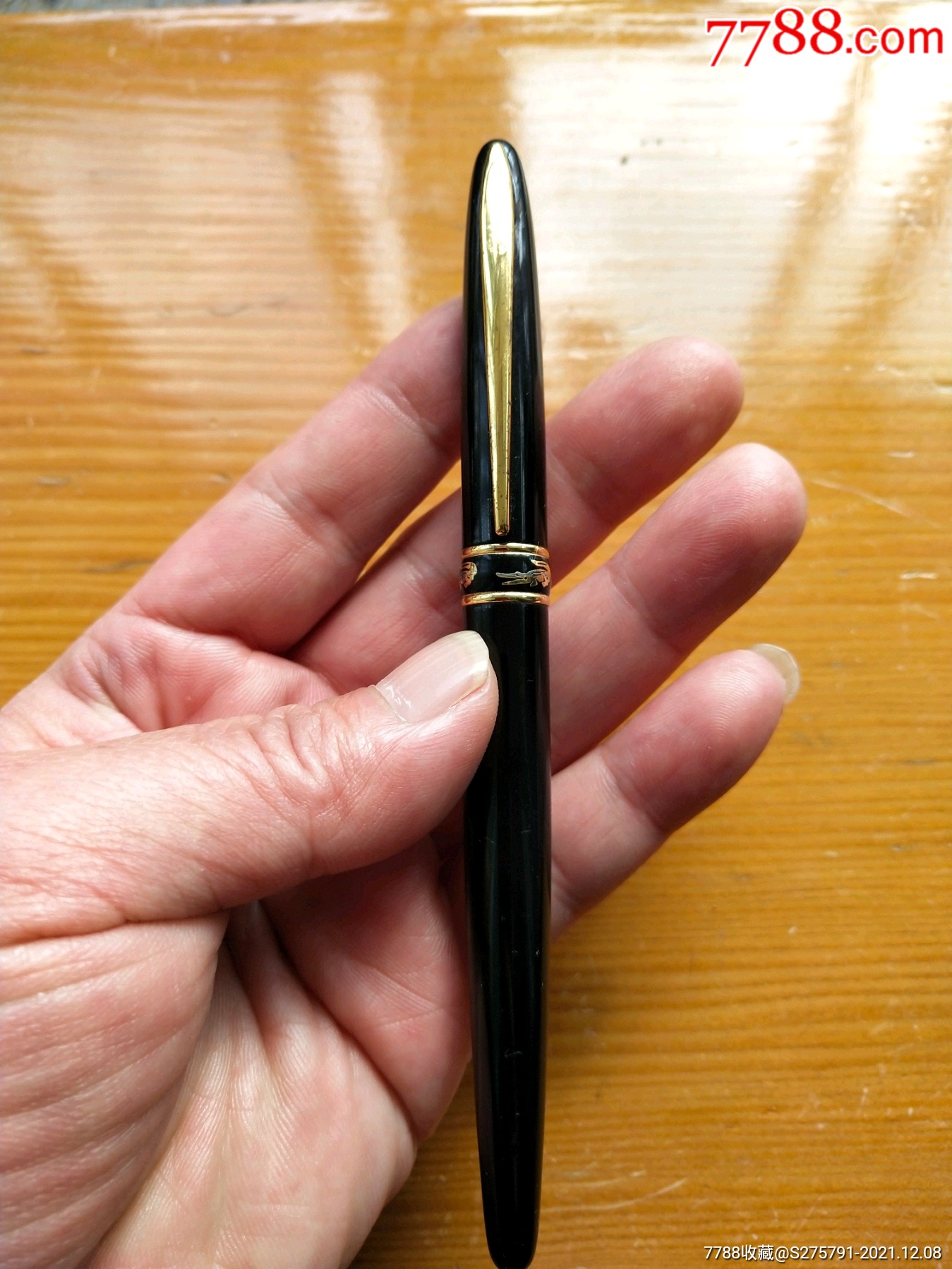 鳄鱼钢笔当配件出