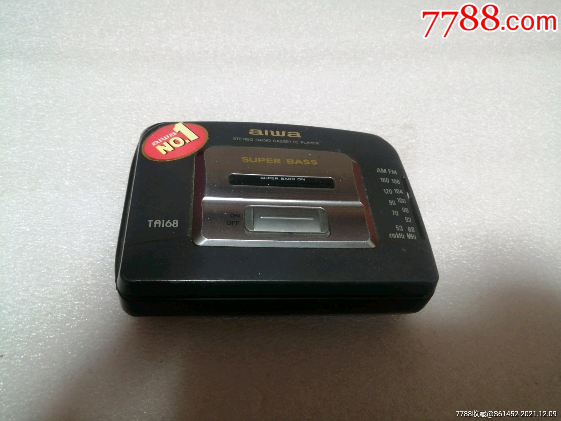 爱华磁带机一台