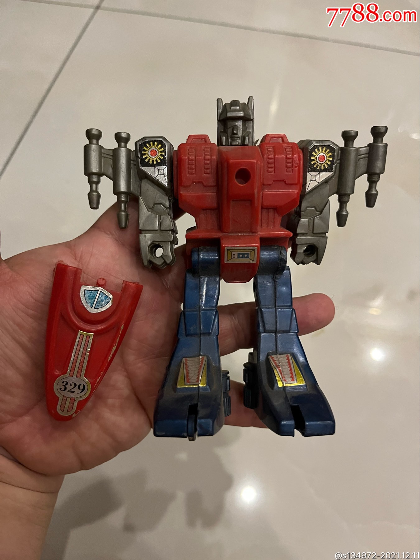 老玩具变形金刚弹跳战士整体完整