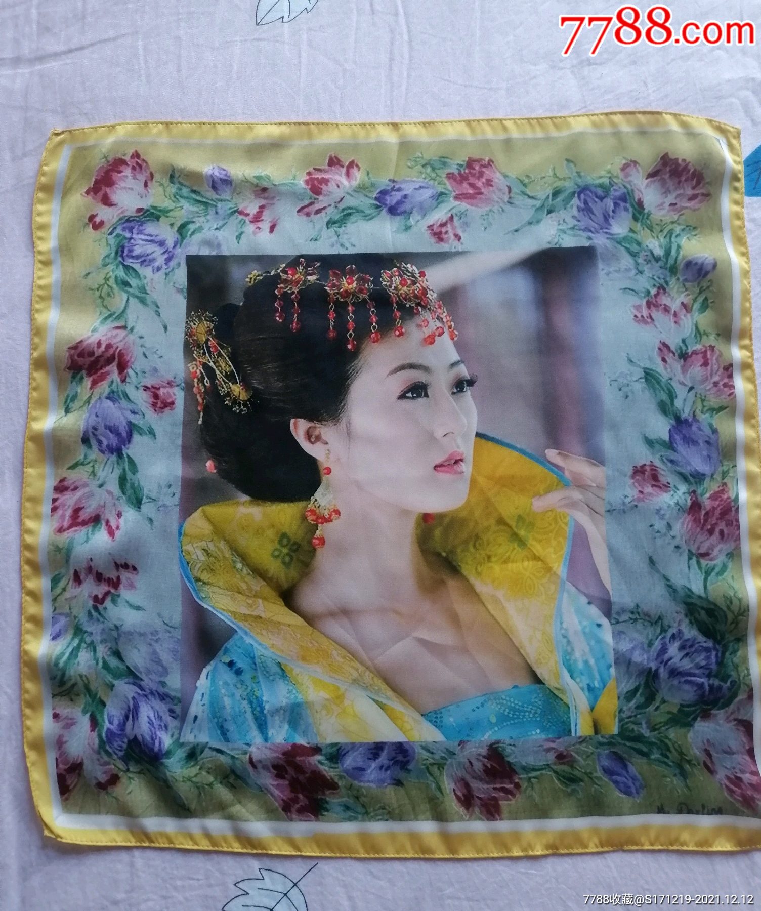 古典美女丝巾手帕