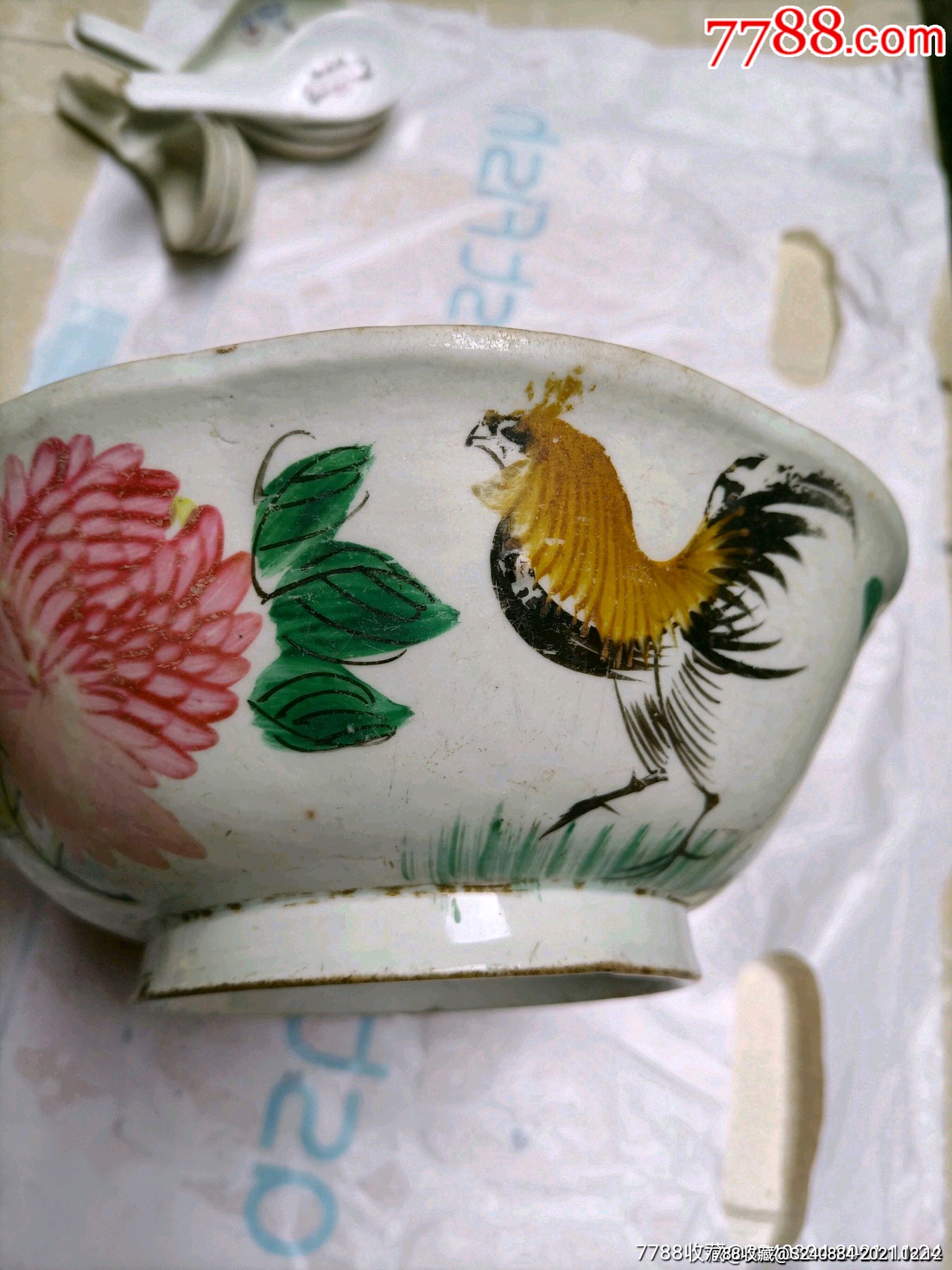 粉彩大鸡公碗直径205厘米