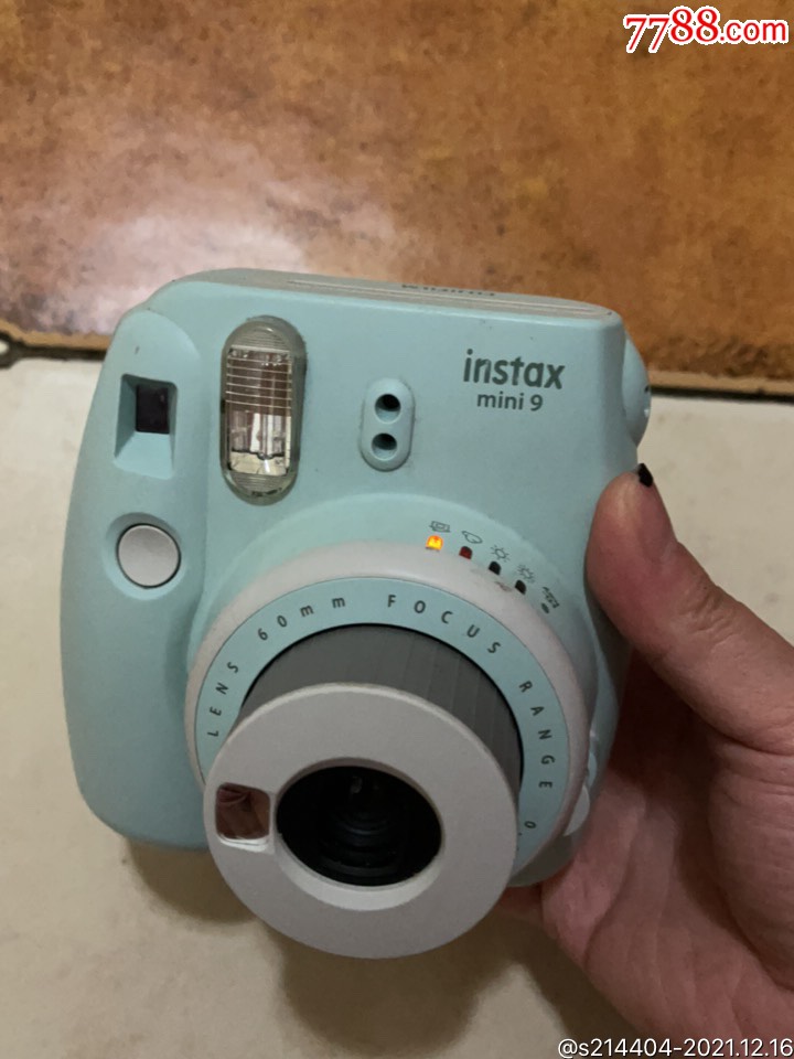 富士拍立得mini9相机