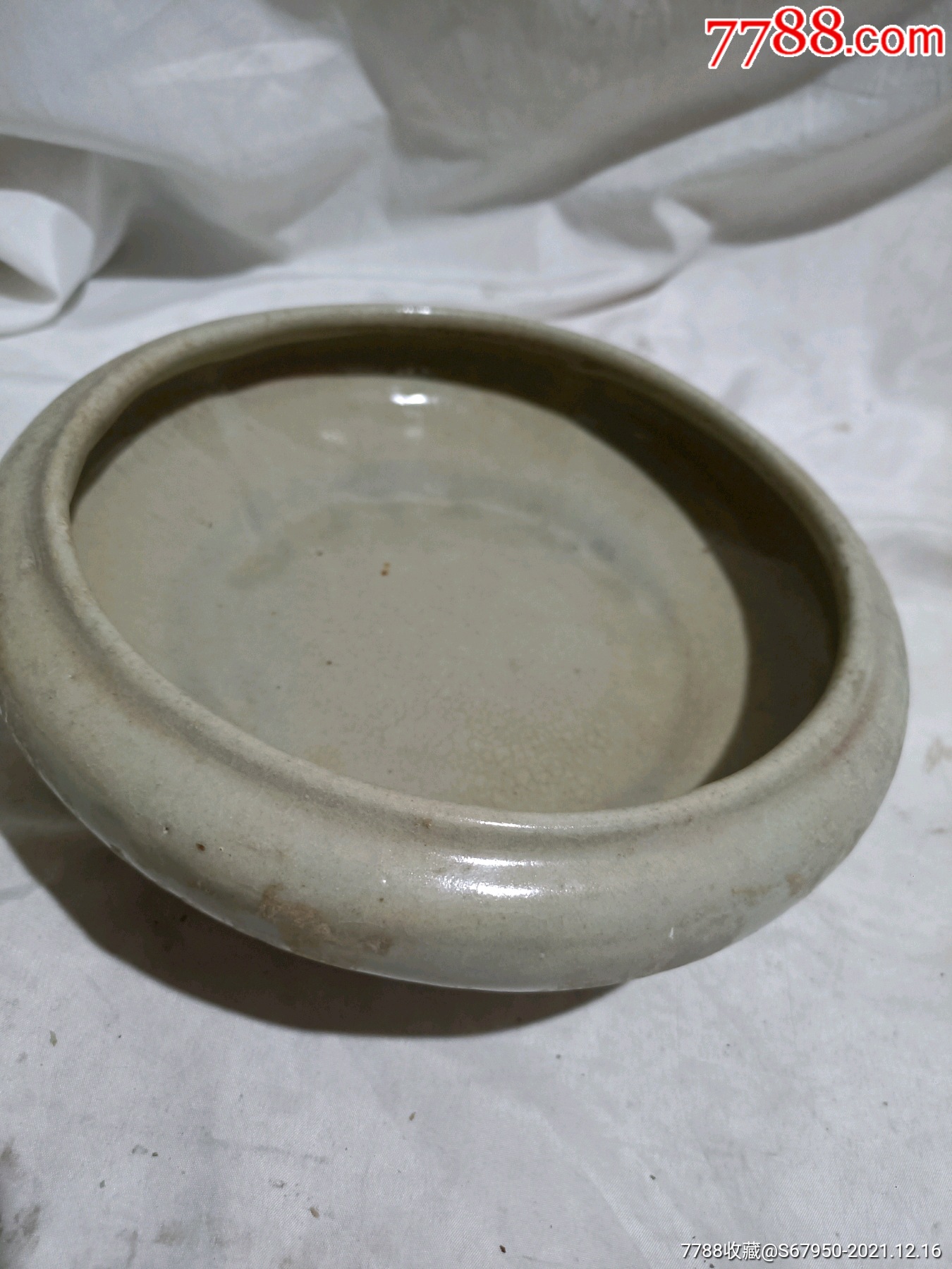 三足开片大笔洗