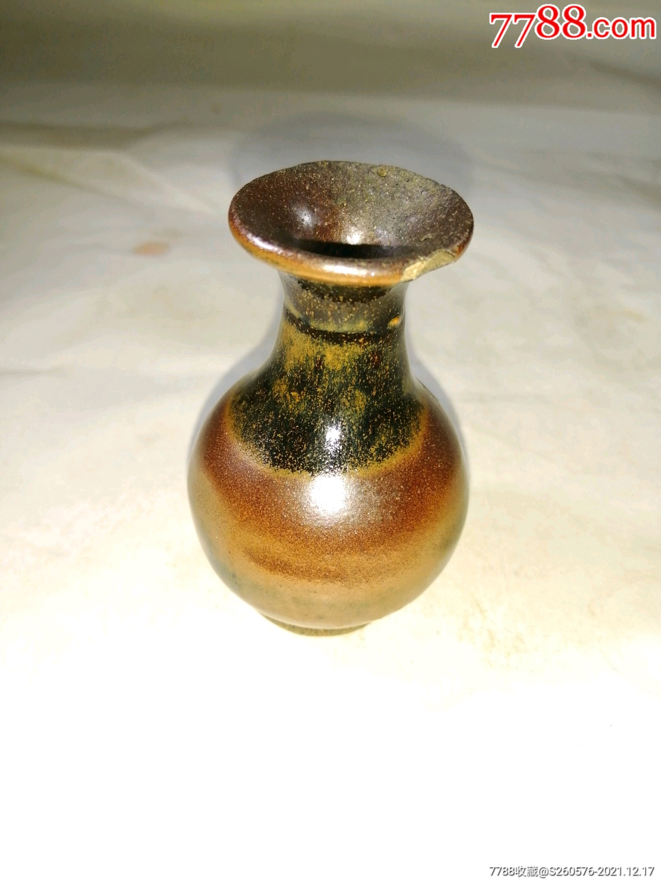 清代小玉壶春瓶