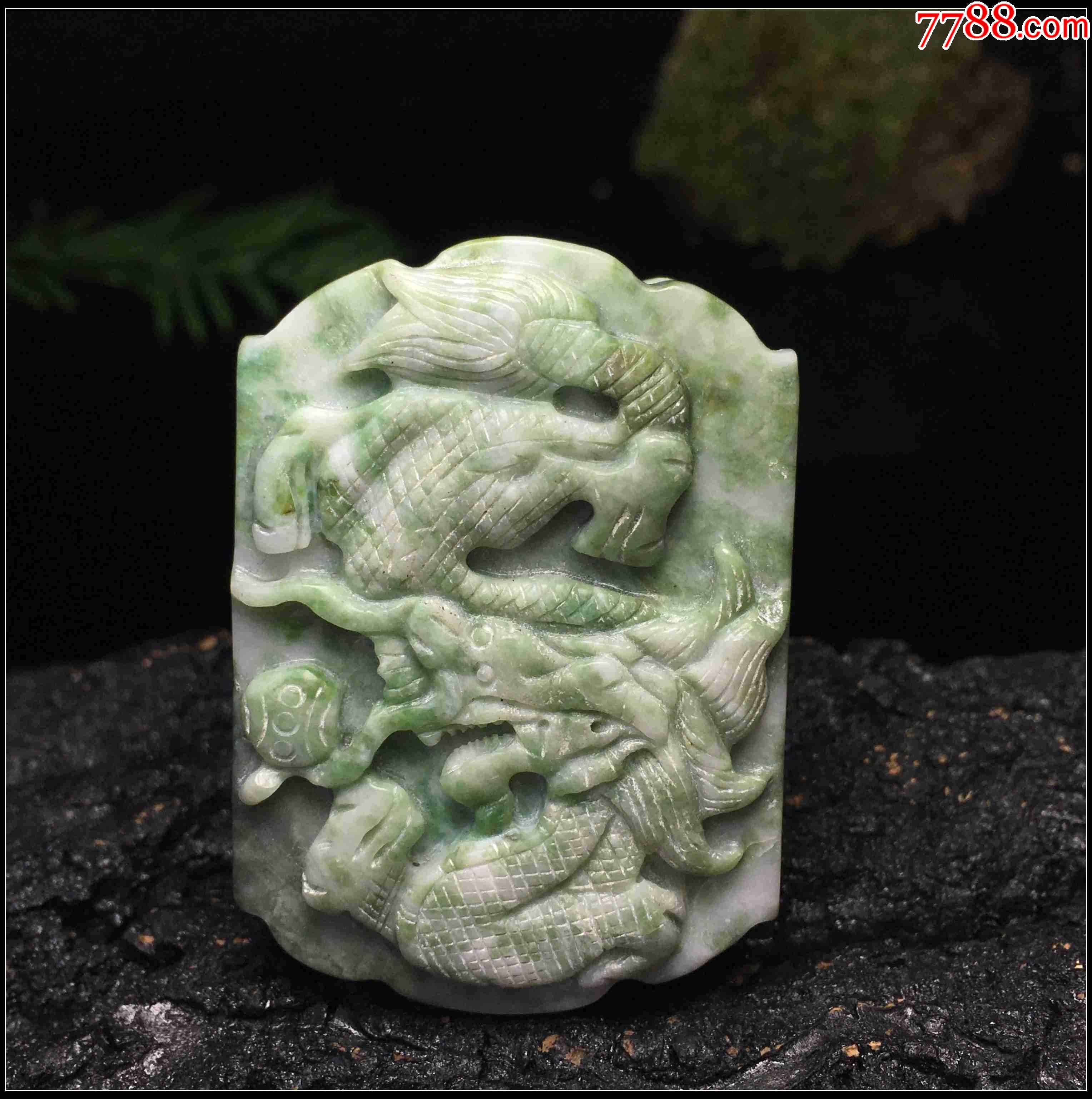 天然独玉祥龙皮带扣