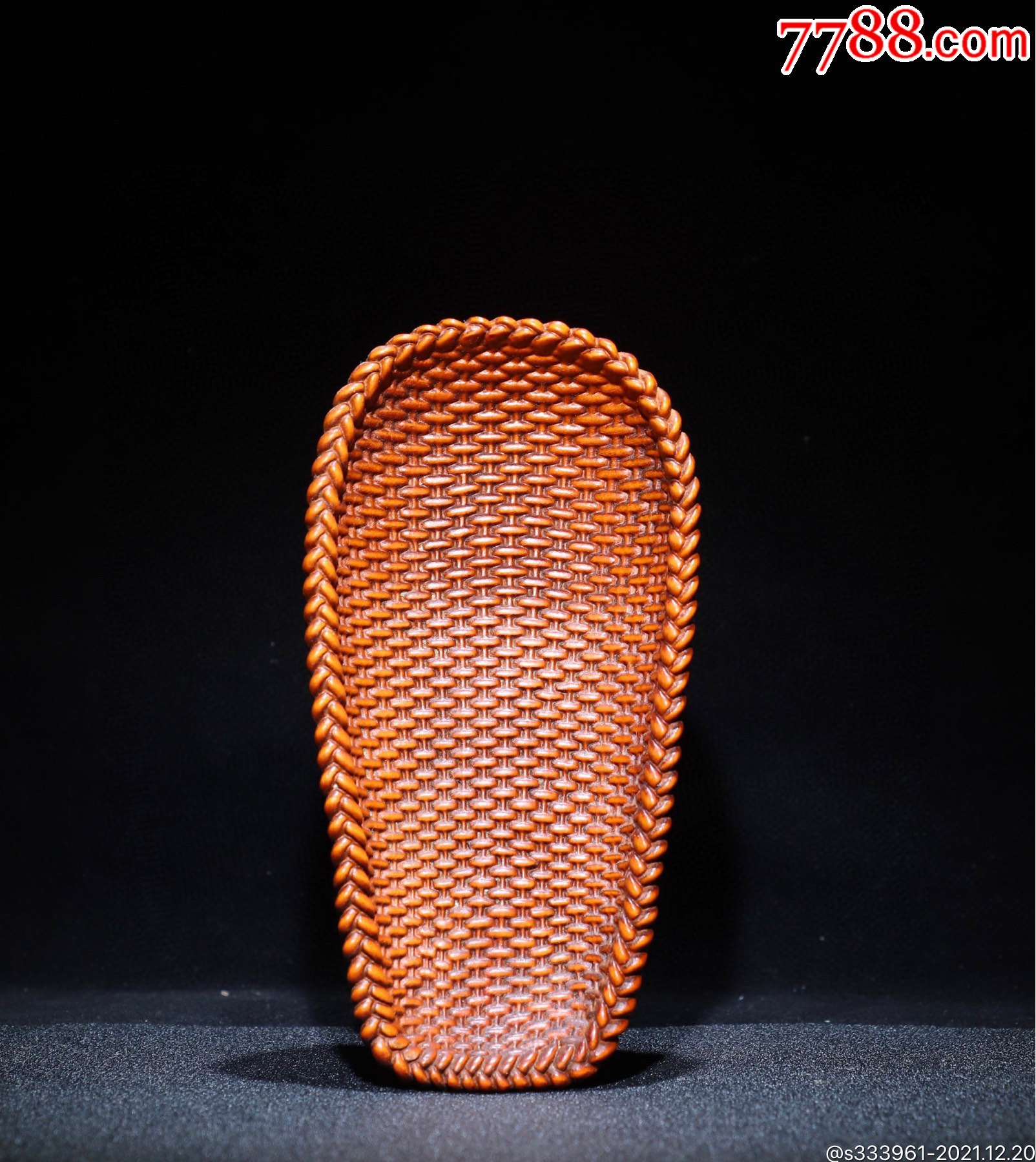 黄杨木旧藏精工雕刻日进斗金簸箕