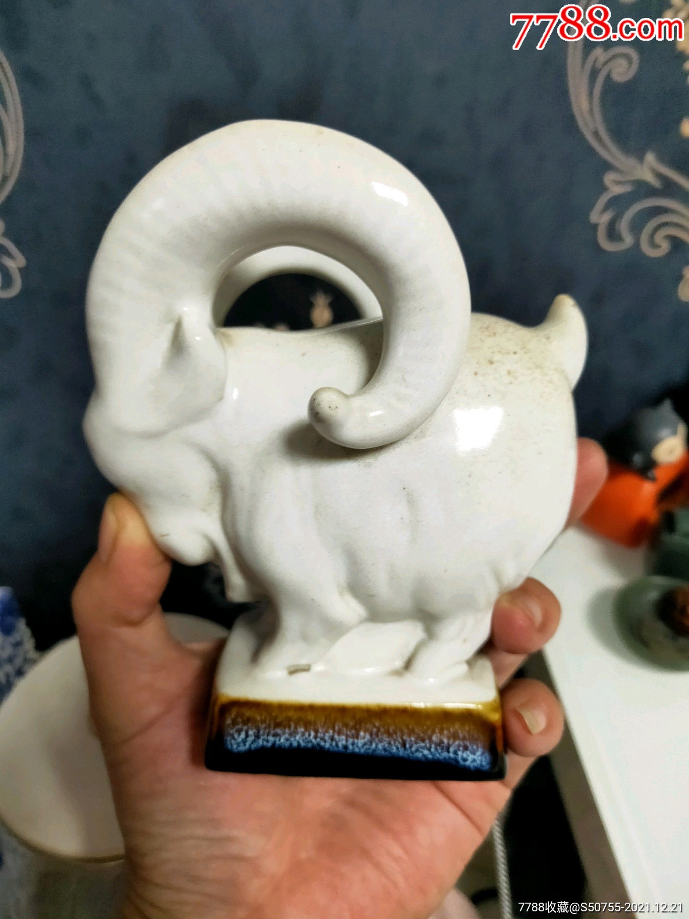 七十年代淄博瓷羊摆件全品