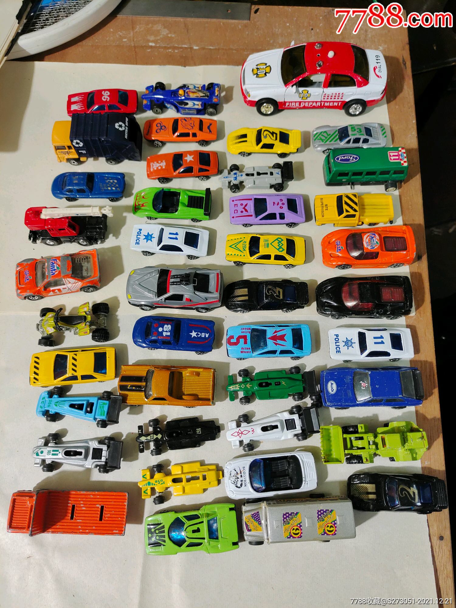 火柴盒小汽车一组