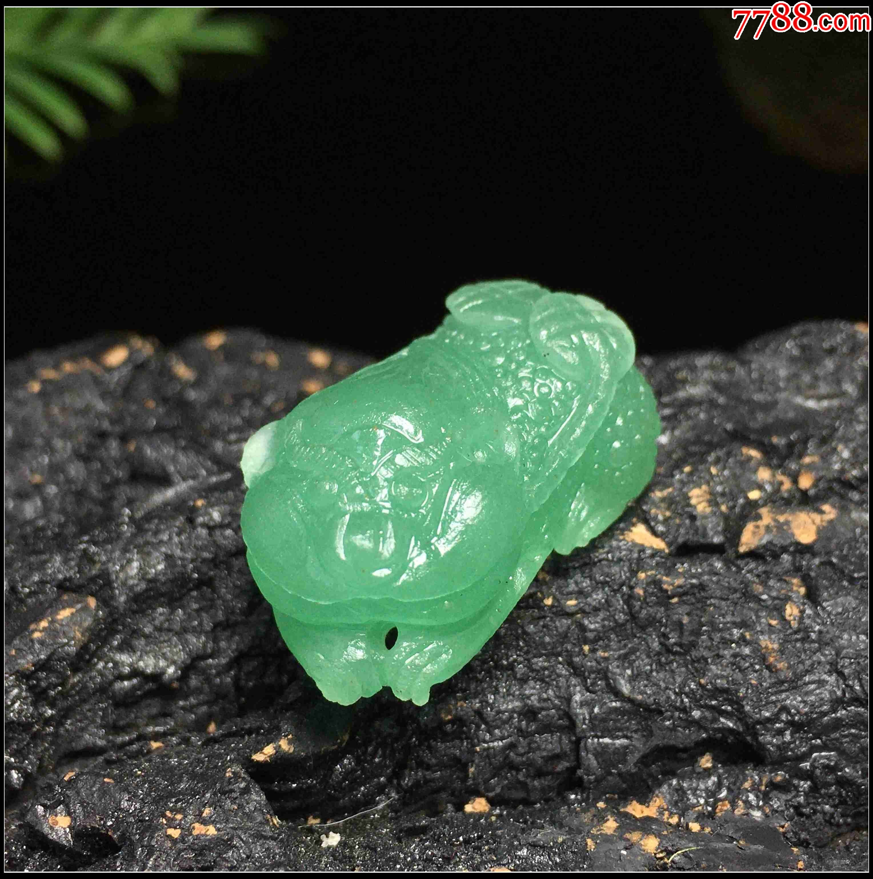 东陵玉貔貅吊坠