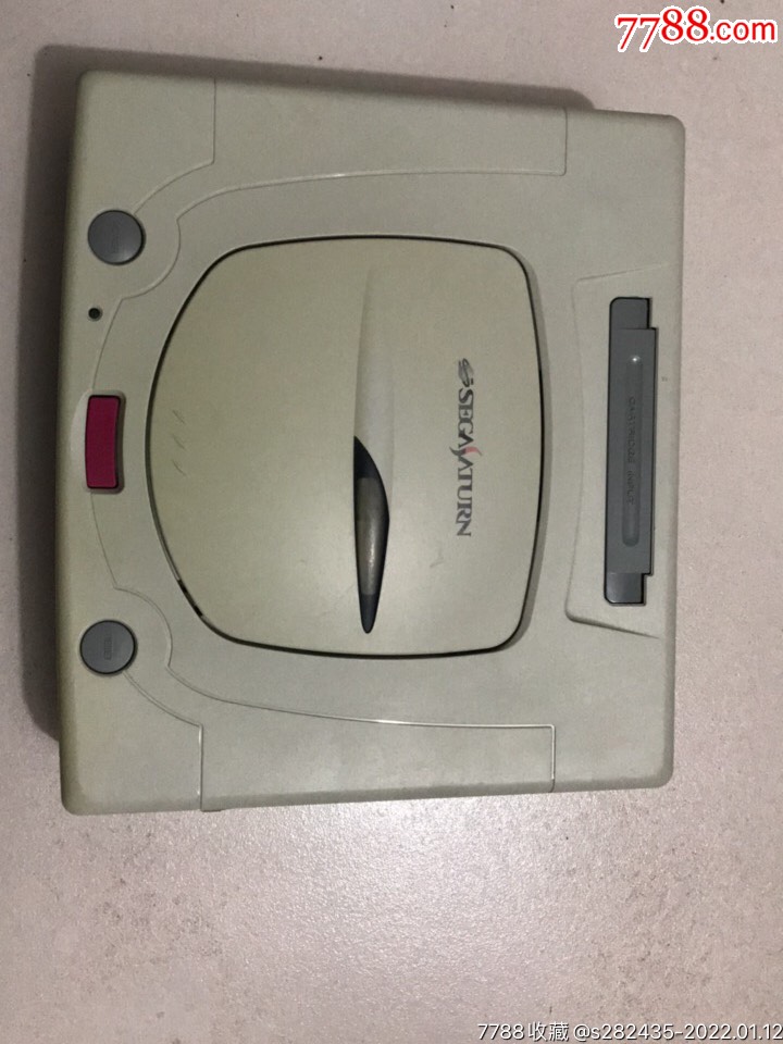 世嘉土星游戏机