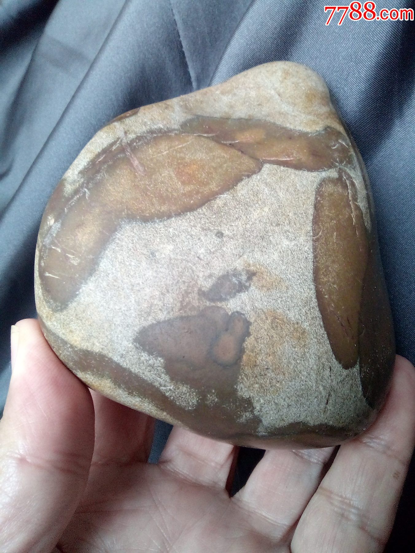 邕江人物图纹石