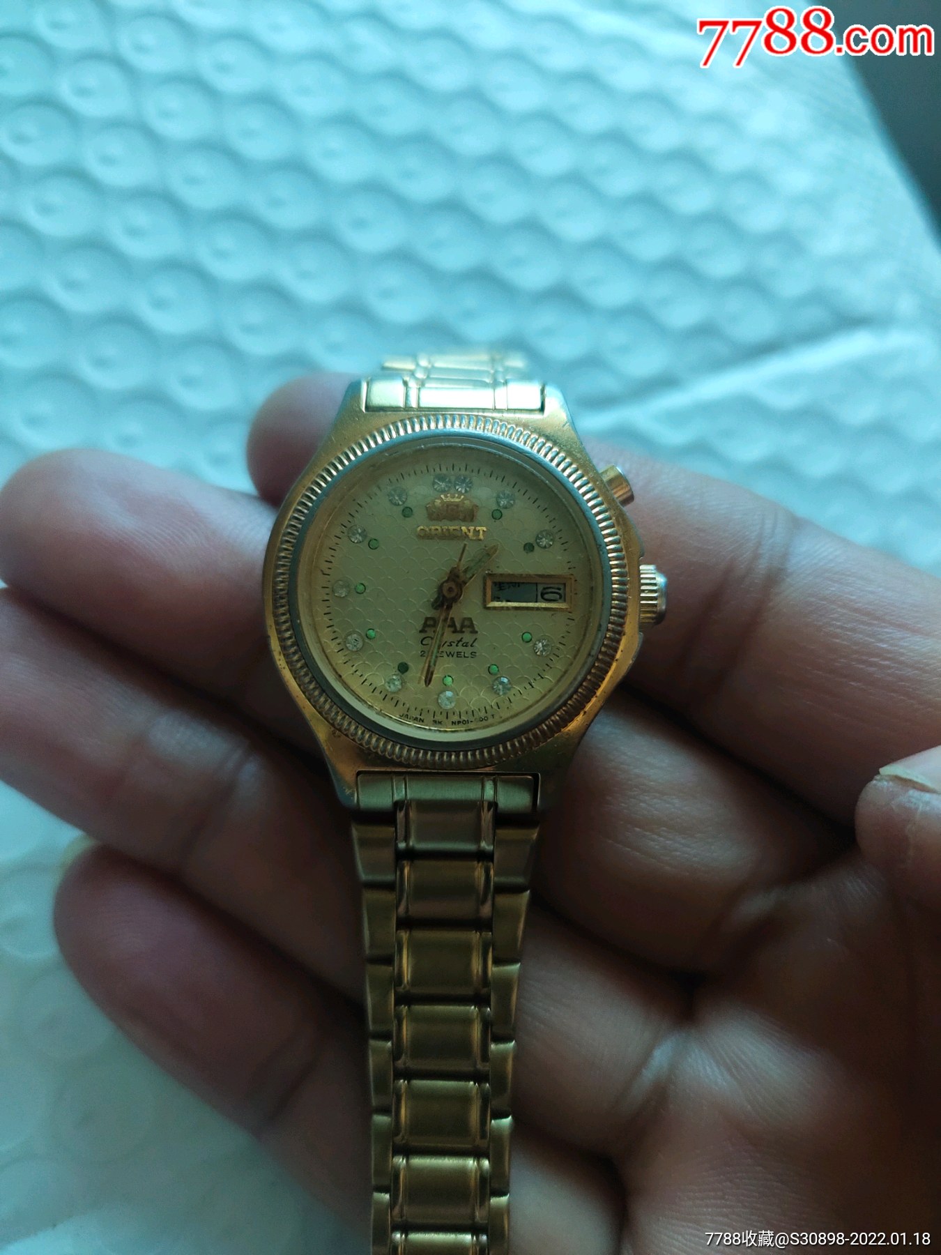 滚动鼠标滚轴,图片即可轻松放大,缩小更多"手表/腕表"商品>>>>￥157.