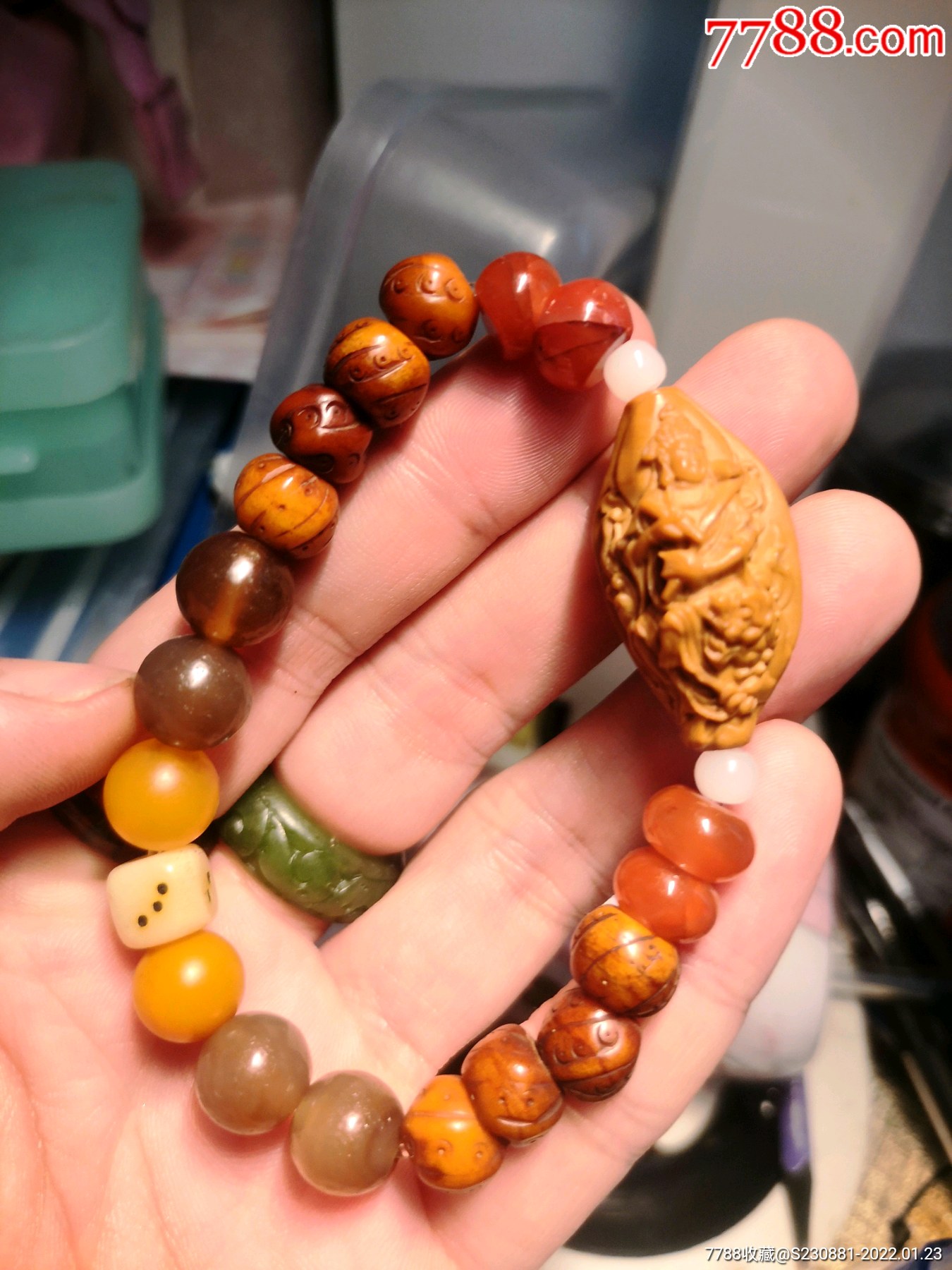 多宝手串一条骨玛瑙橄榄核