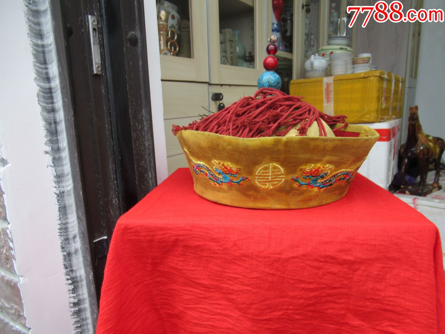 黄绸缎绣双龙寿字红缨顶戴绿松石玉翠宝石清代官帽(以图为准)_帽子