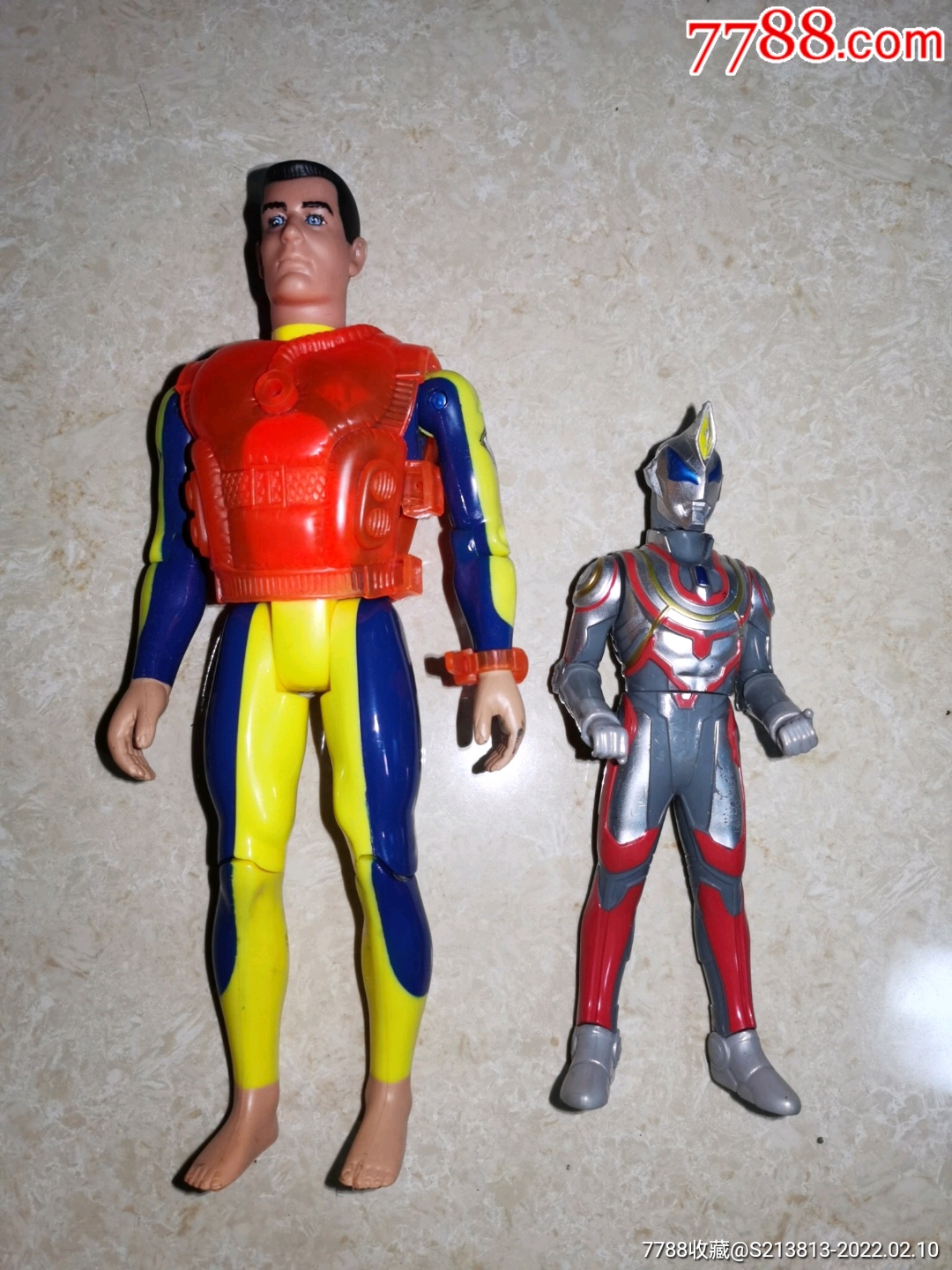 famousa98超大兵人人偶奥特曼19-手办-7788闹钟收藏