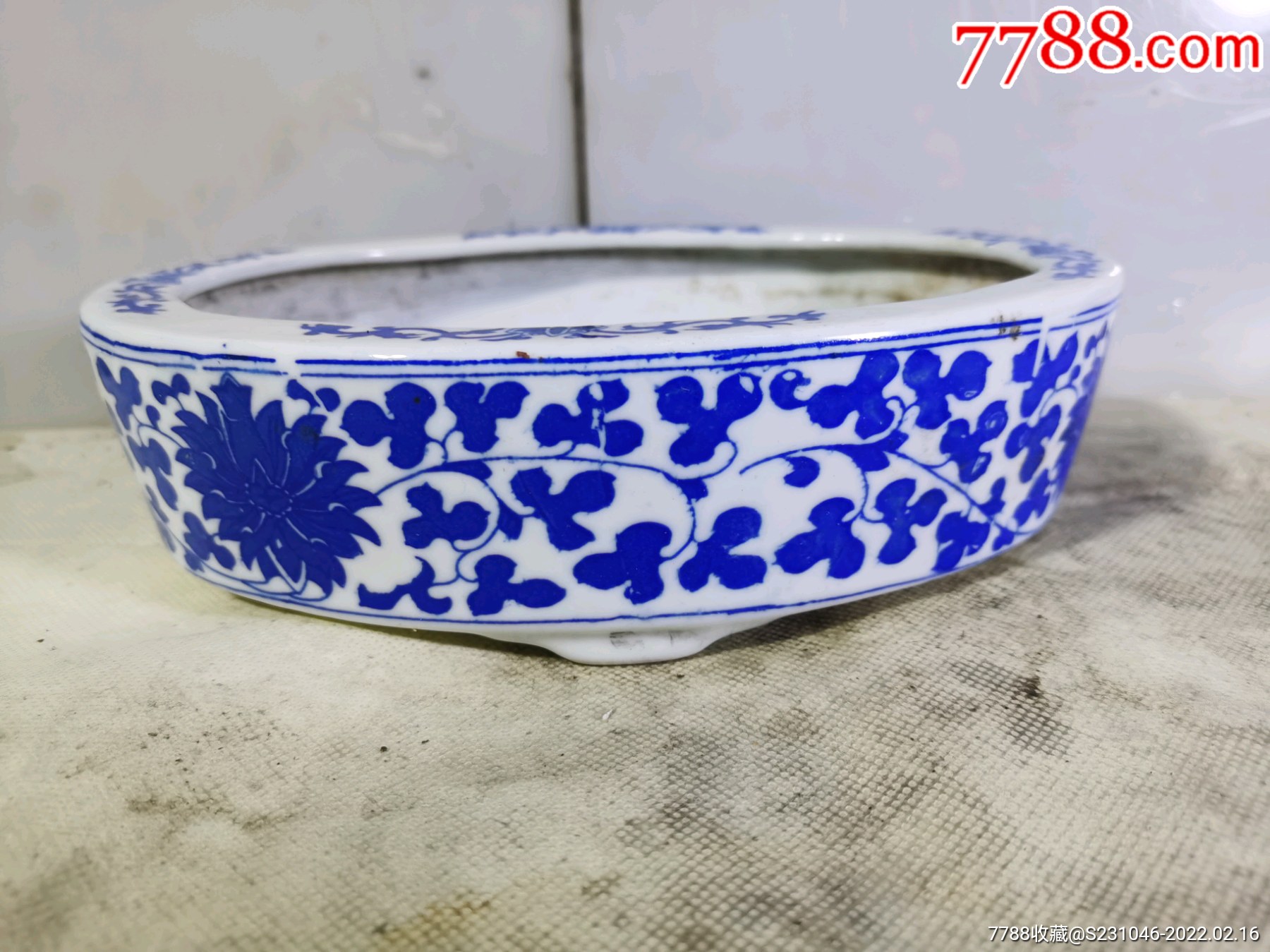70年代建国瓷厂缠枝青花水仙盆_价格66元_第1张