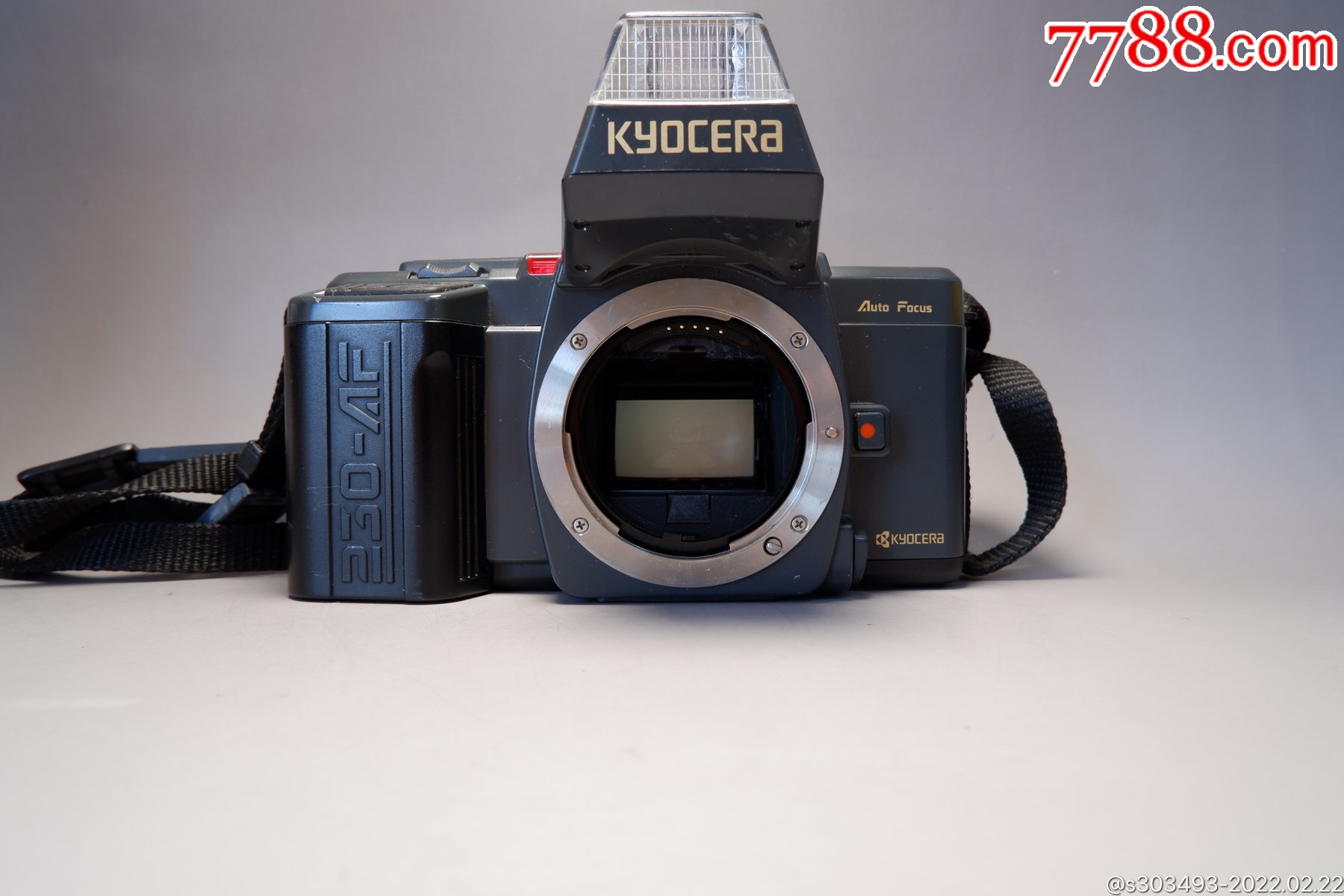 kyocera京瓷230af胶片相机刚开始测试时快门和闪光正常之后一直闪烁