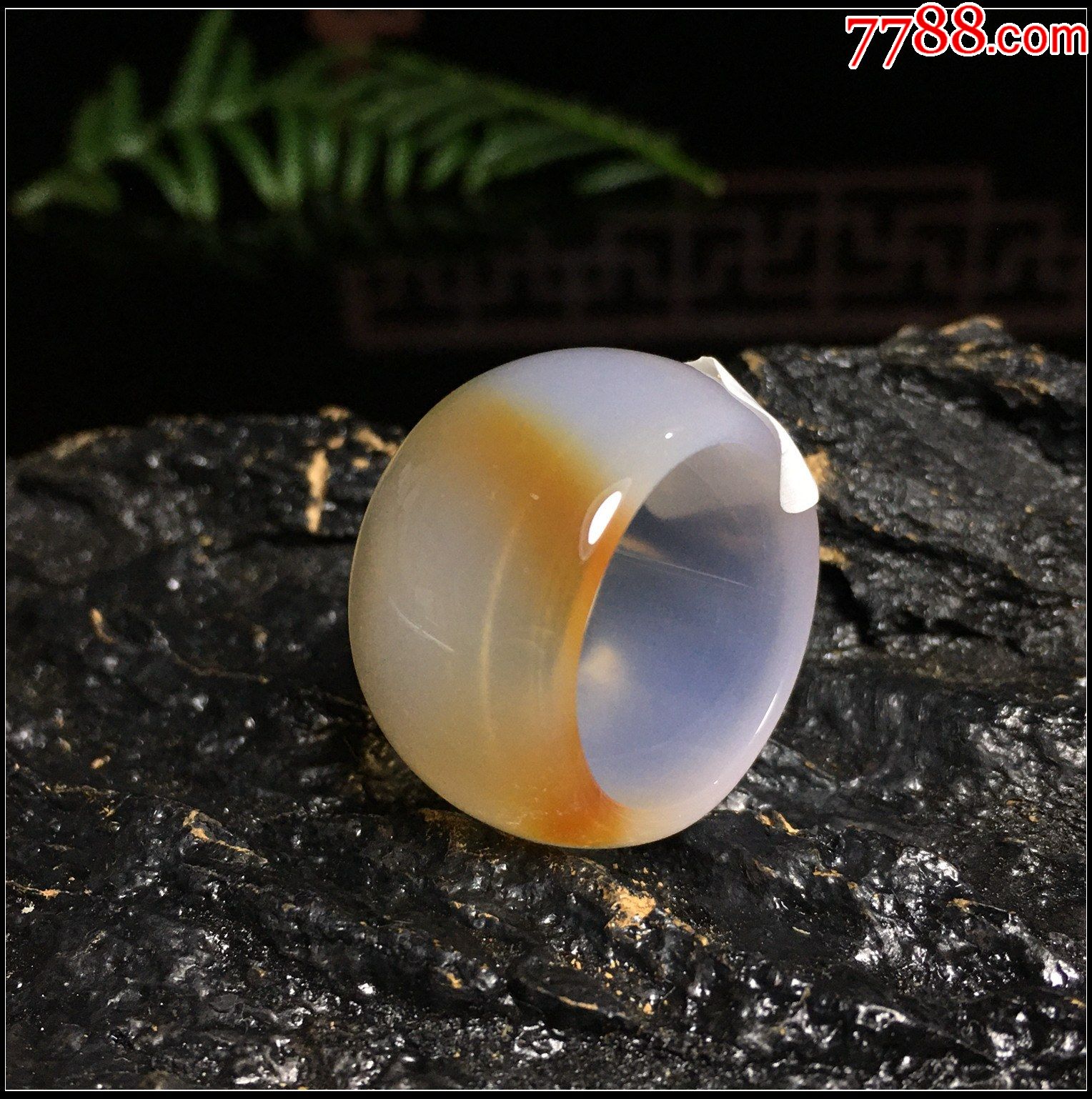 俏色玉髓宽版玉指环