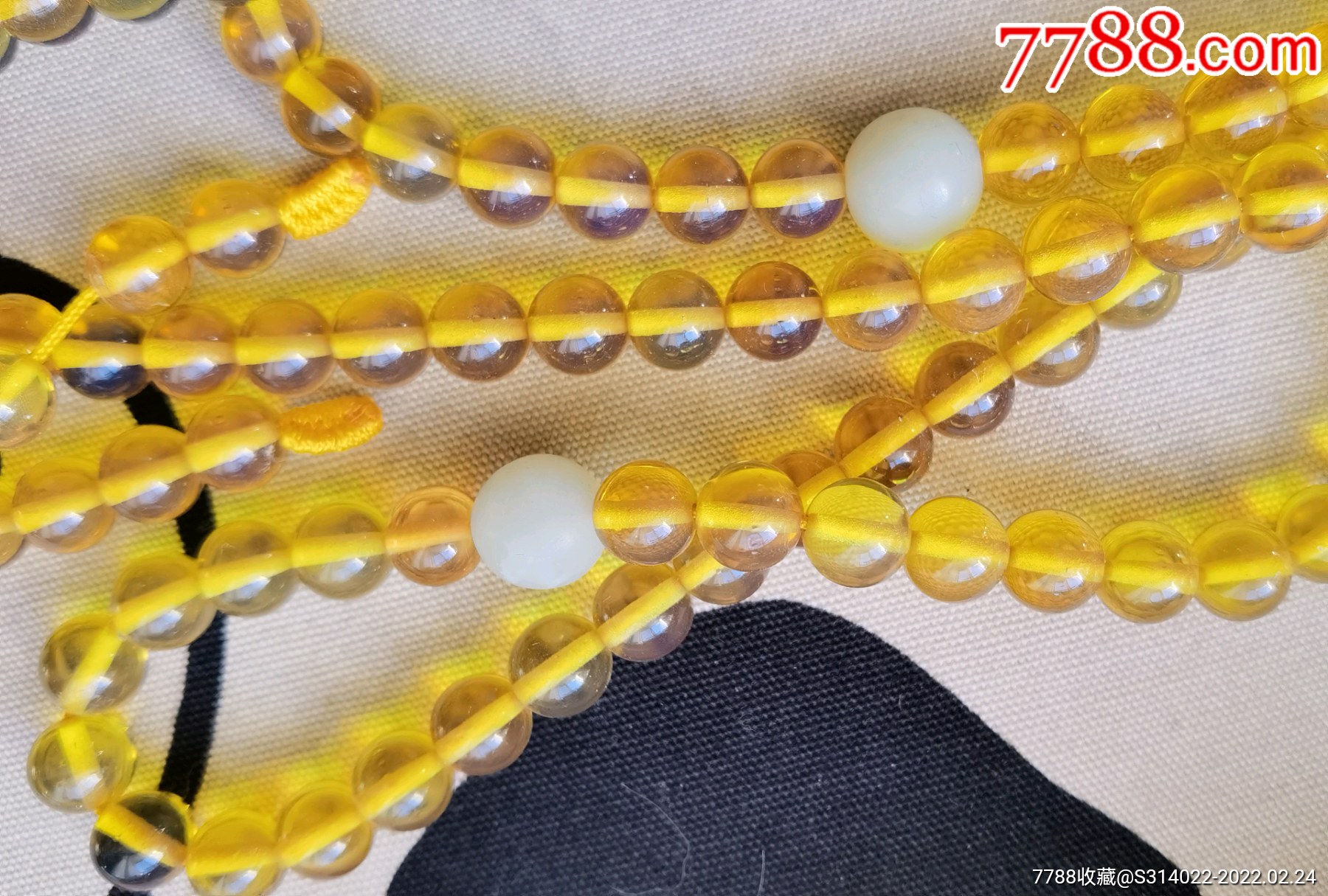 多米尼加天然净水级蓝珀108颗佛珠配和田青白玉腰珠