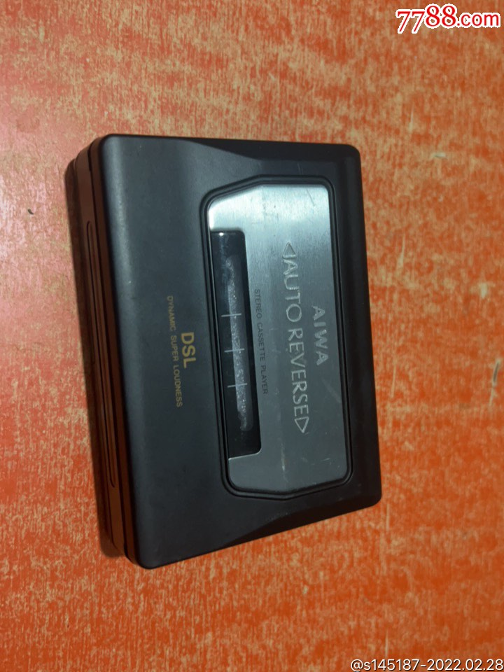 爱华磁带随身听