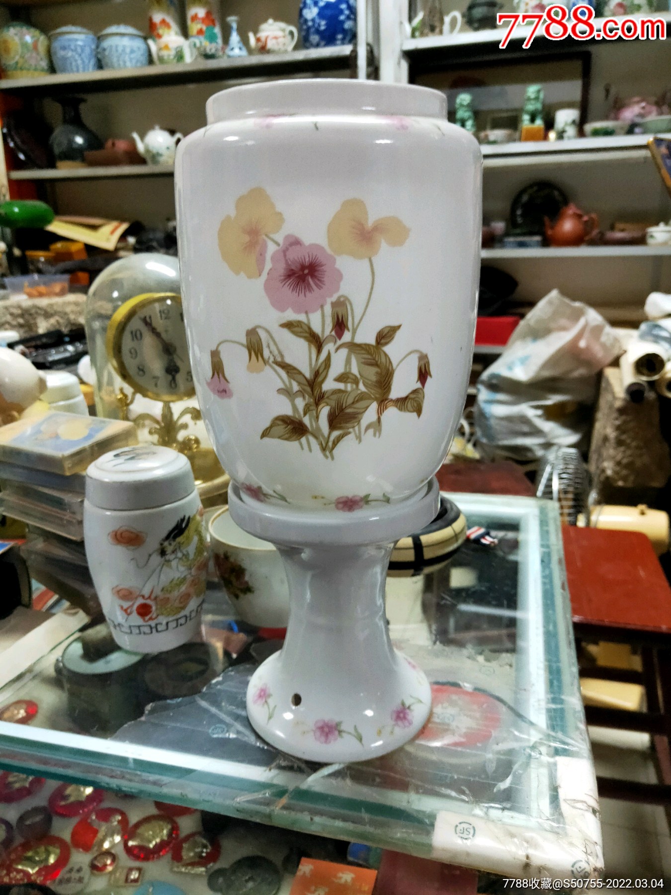 六七十年代薄皮瓷台灯全品无磕碰冲线