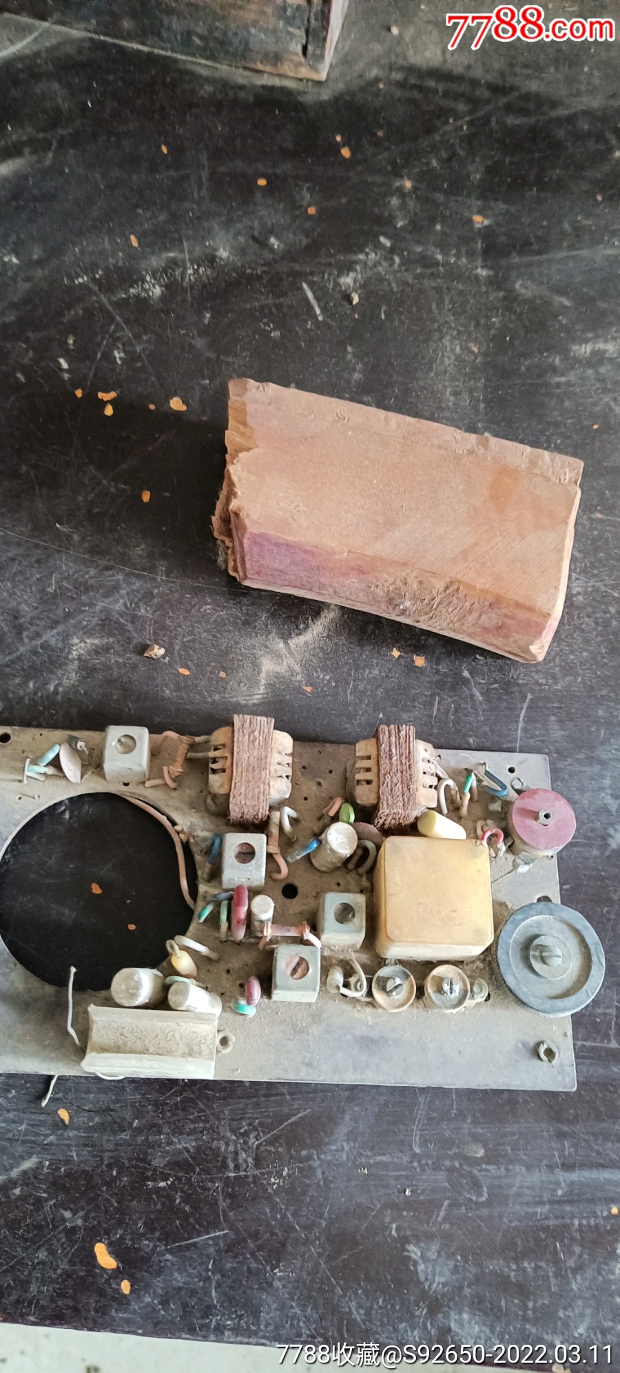 怀旧老收音机配件