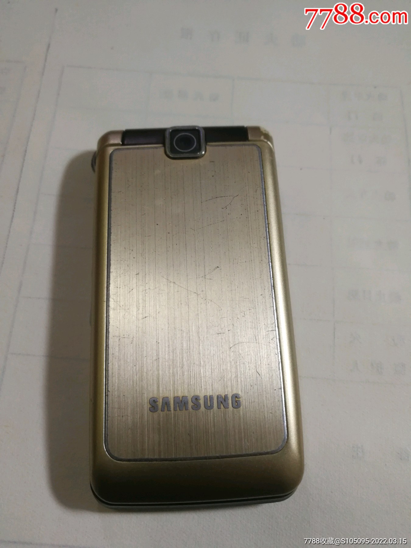 t22889品￥2099摩托罗拉9品￥1099全新e120210品￥199三星10品