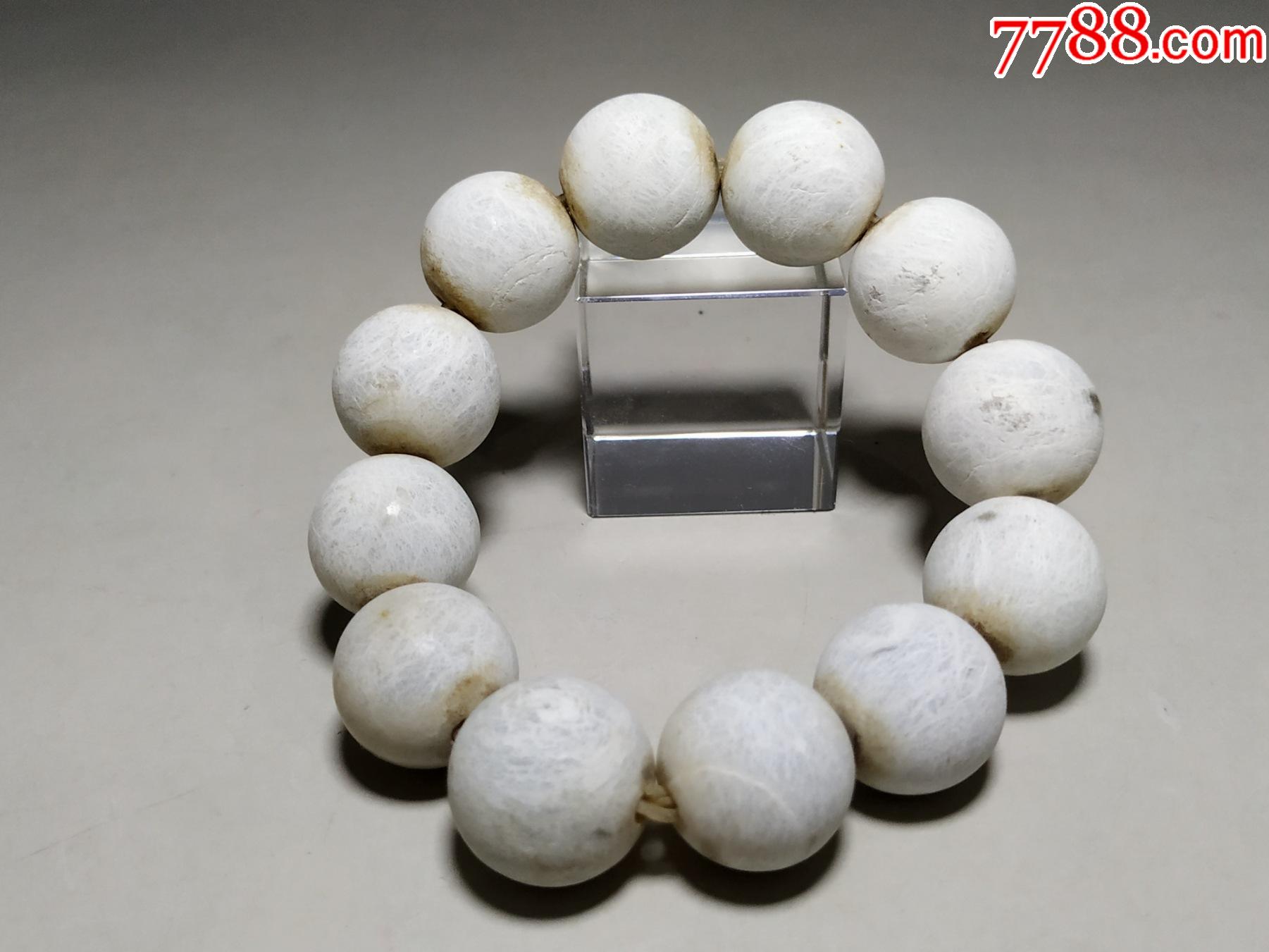 老和田白玉手串
