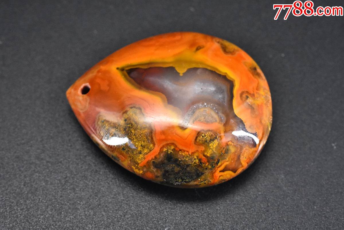 pa0380天然战国红玛瑙吊坠1个重量143克