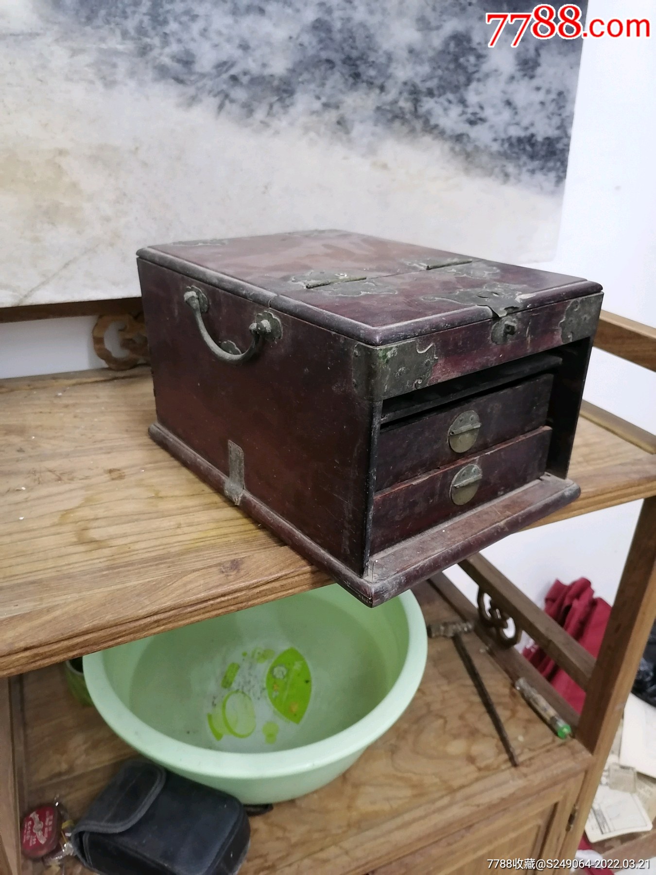 民国老红木类梳妆盒需要修理如图包真