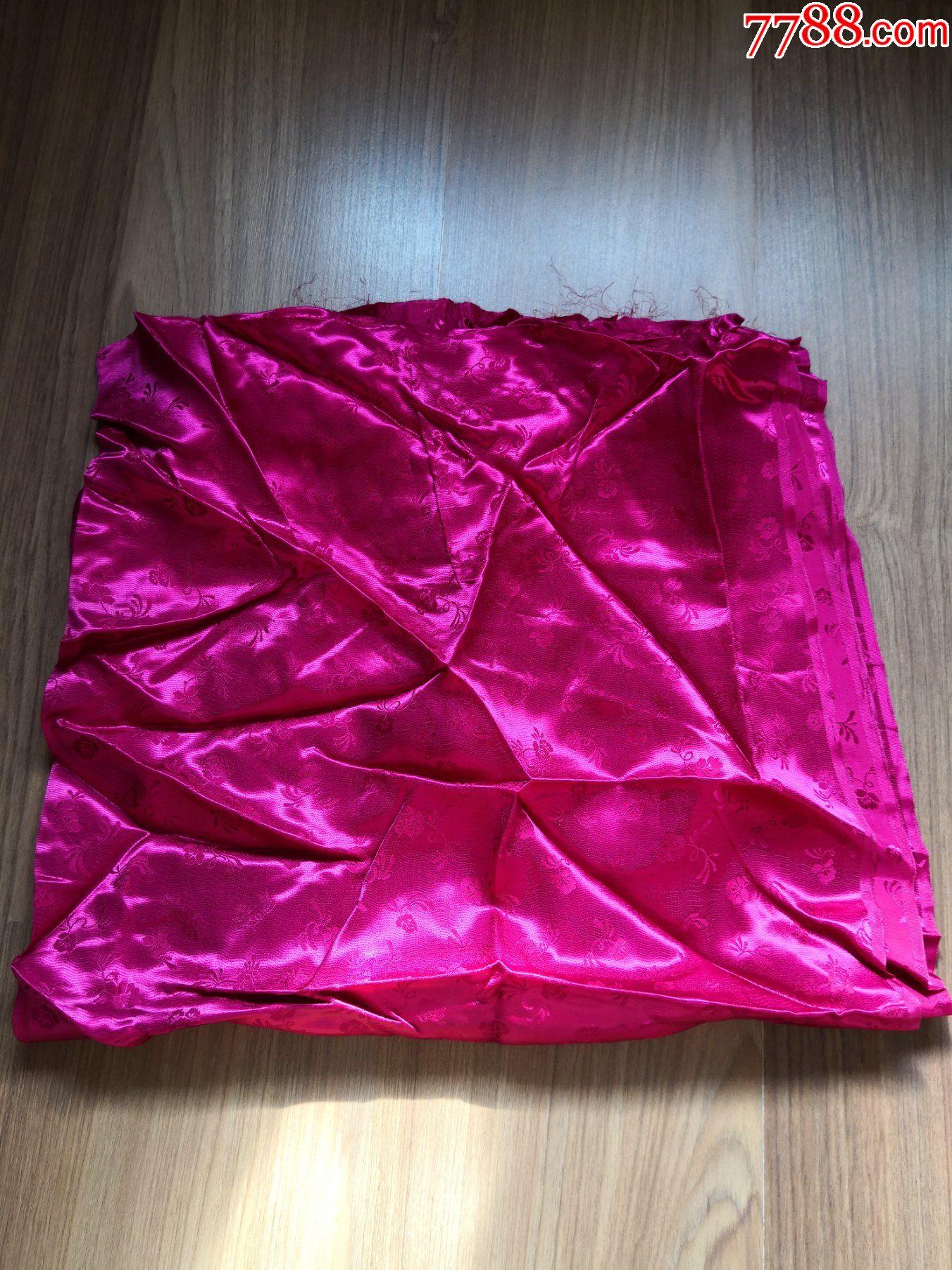 老丝绸布料一块