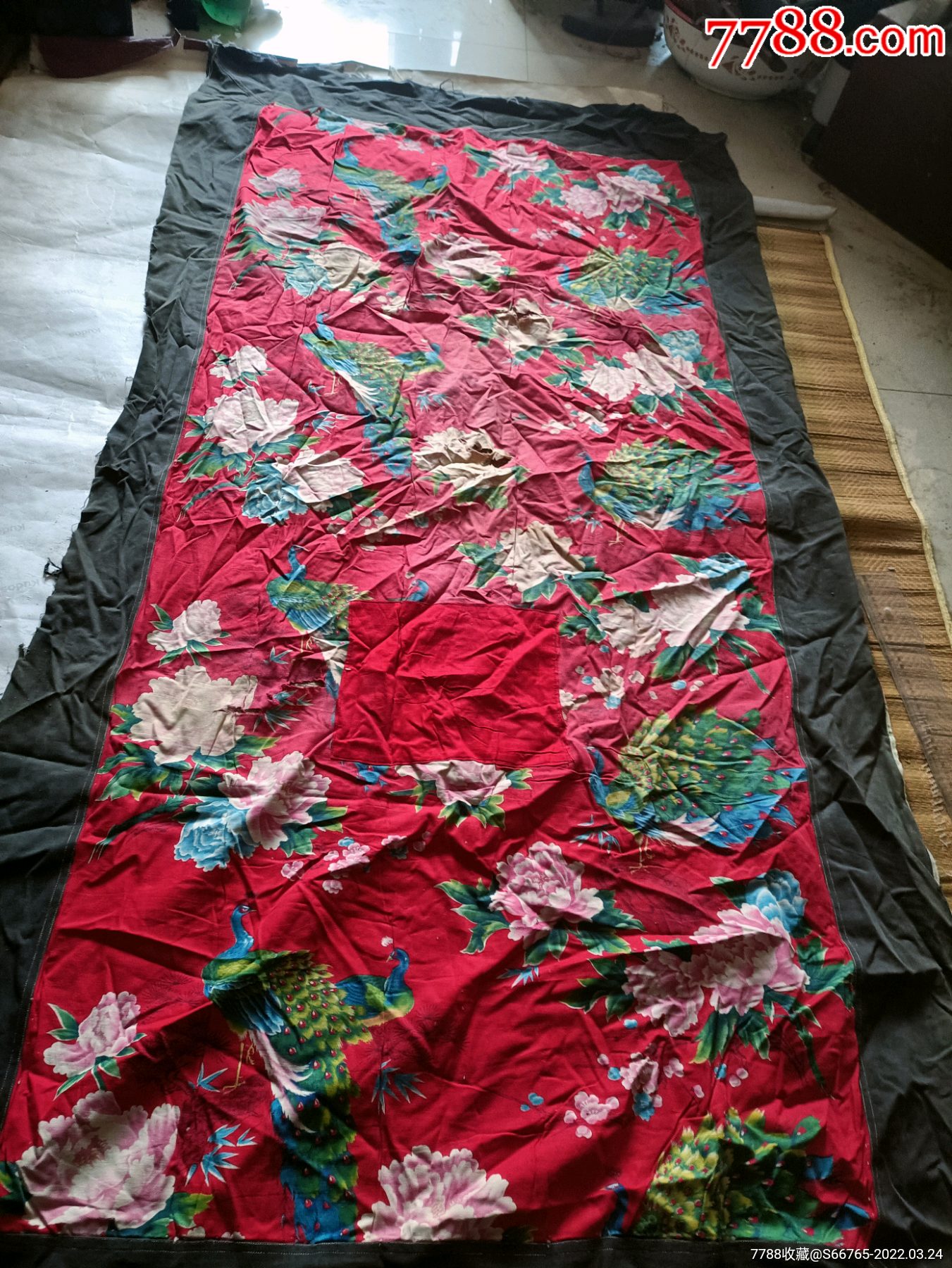 怀旧老孔雀回头看牡丹棉褥面