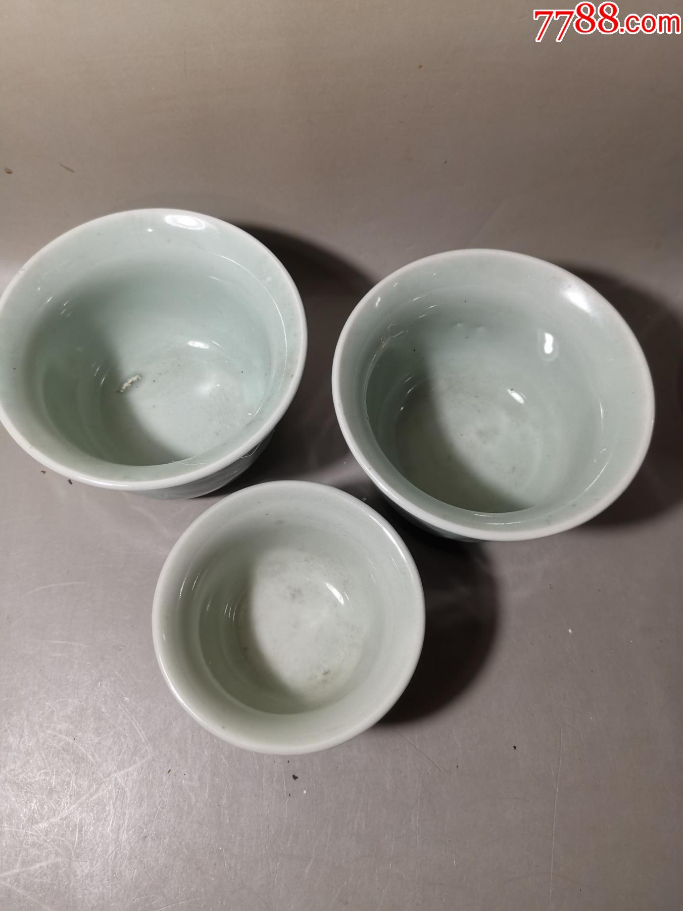 龙泉瓷茶碗三个