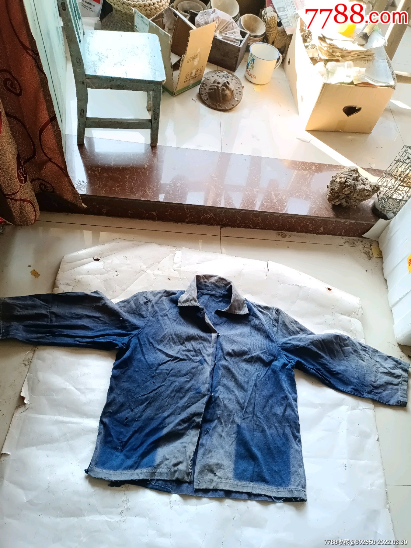 怀旧老手工补丁落色上衣