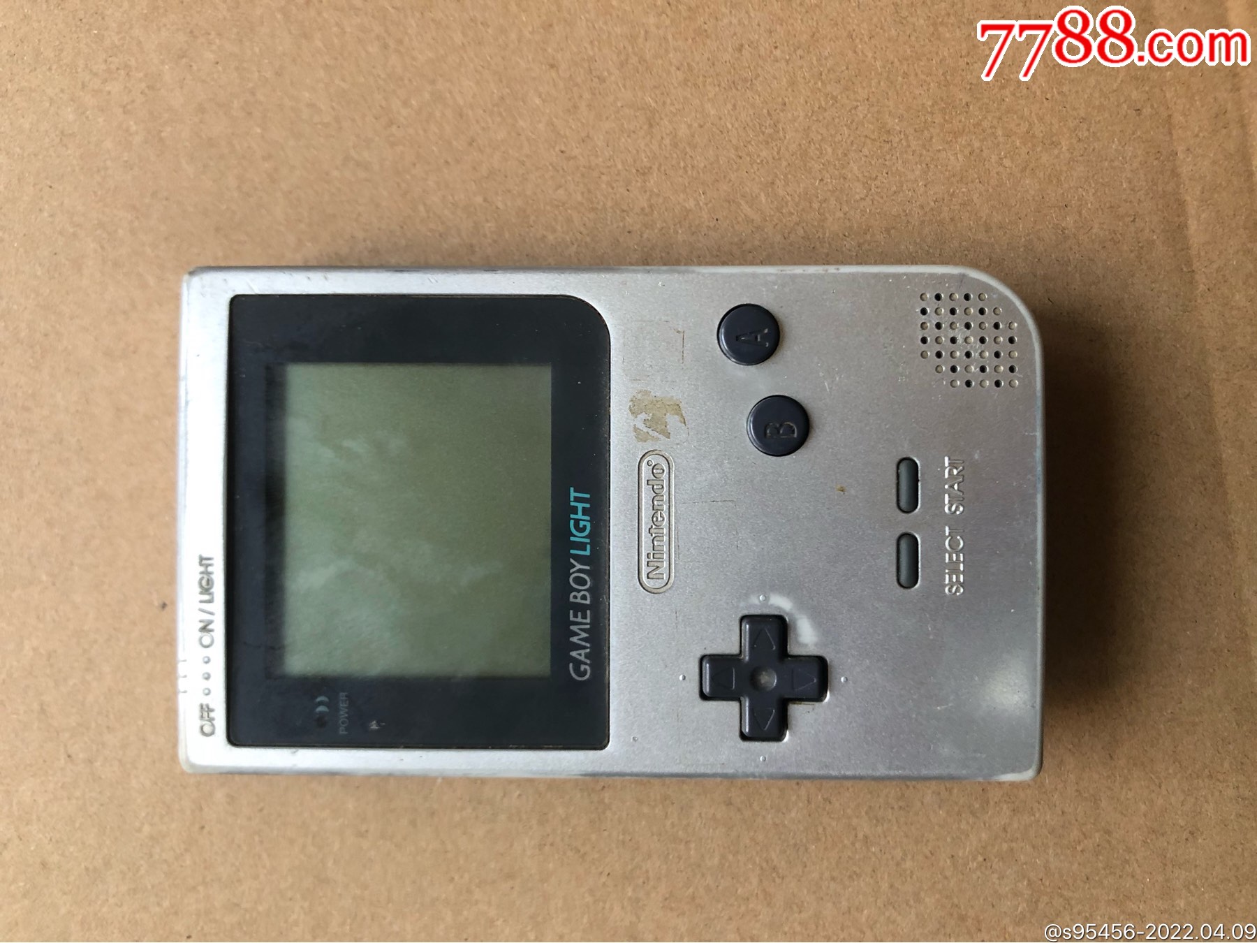 任天堂gameboylight游戏机