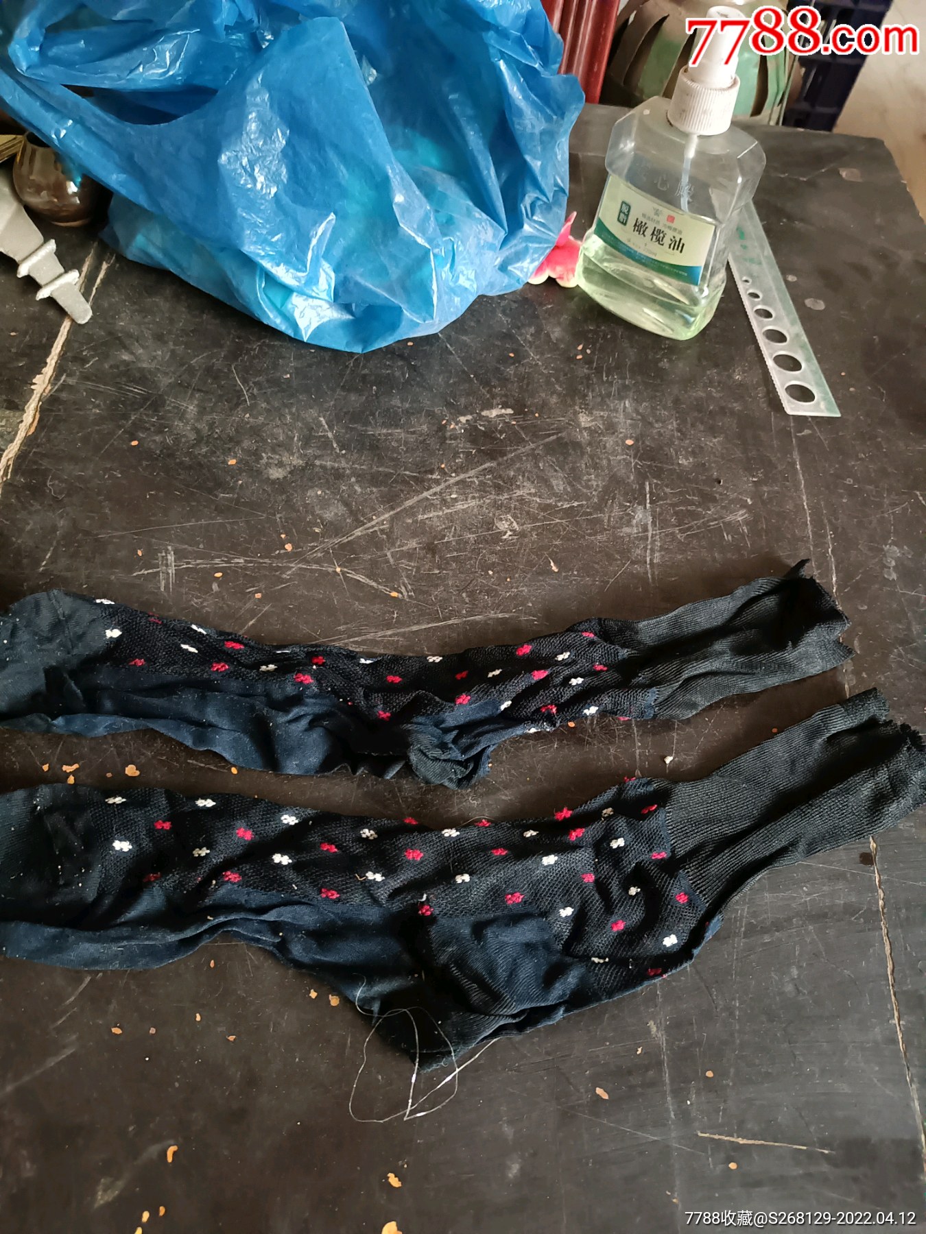 怀旧老式勾花丝袜-价格:10元-au29807234-袜子 -加价-7788收藏__收藏