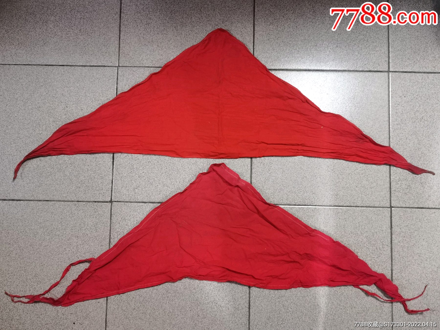 老棉布红领巾两条