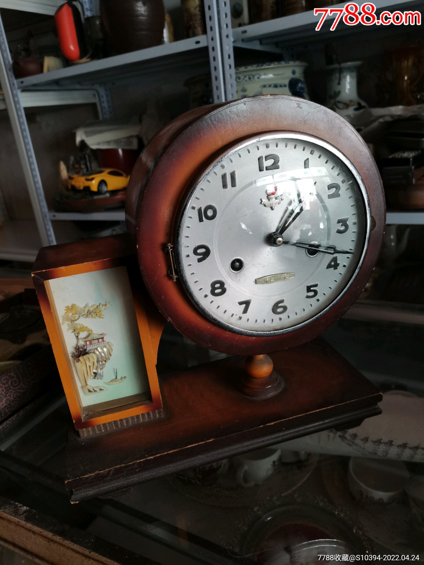 文革火炬座钟如图不会修免争议不包走收藏品