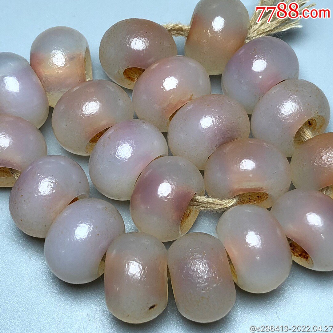 乡下偶遇老者珍藏白玛瑙手串尺寸约139毫米20颗玛瑙的功效