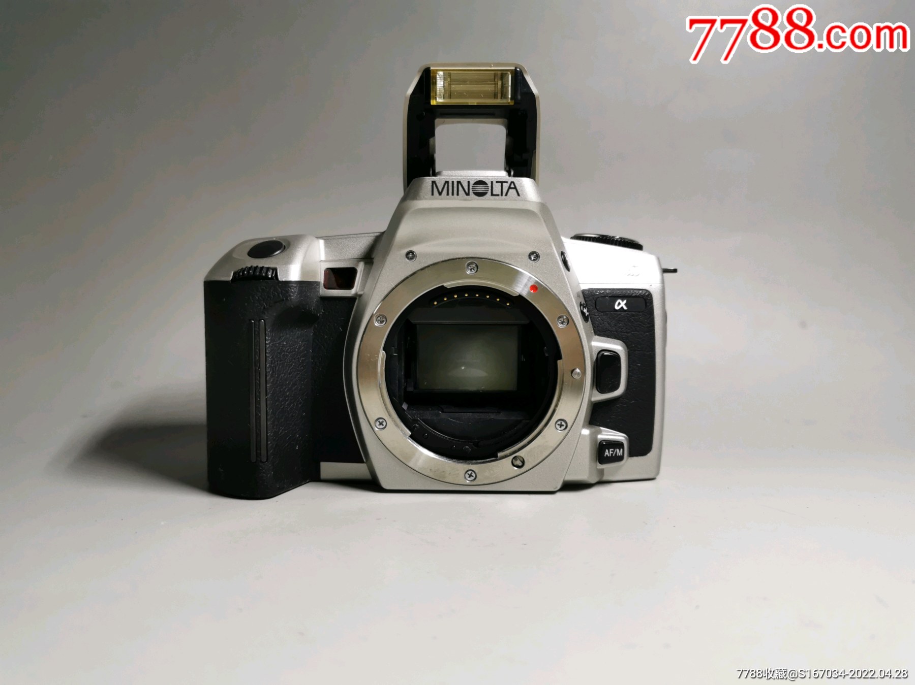 美能达minoltasweeta胶片相机单机身品相很好如图所示试机正常
