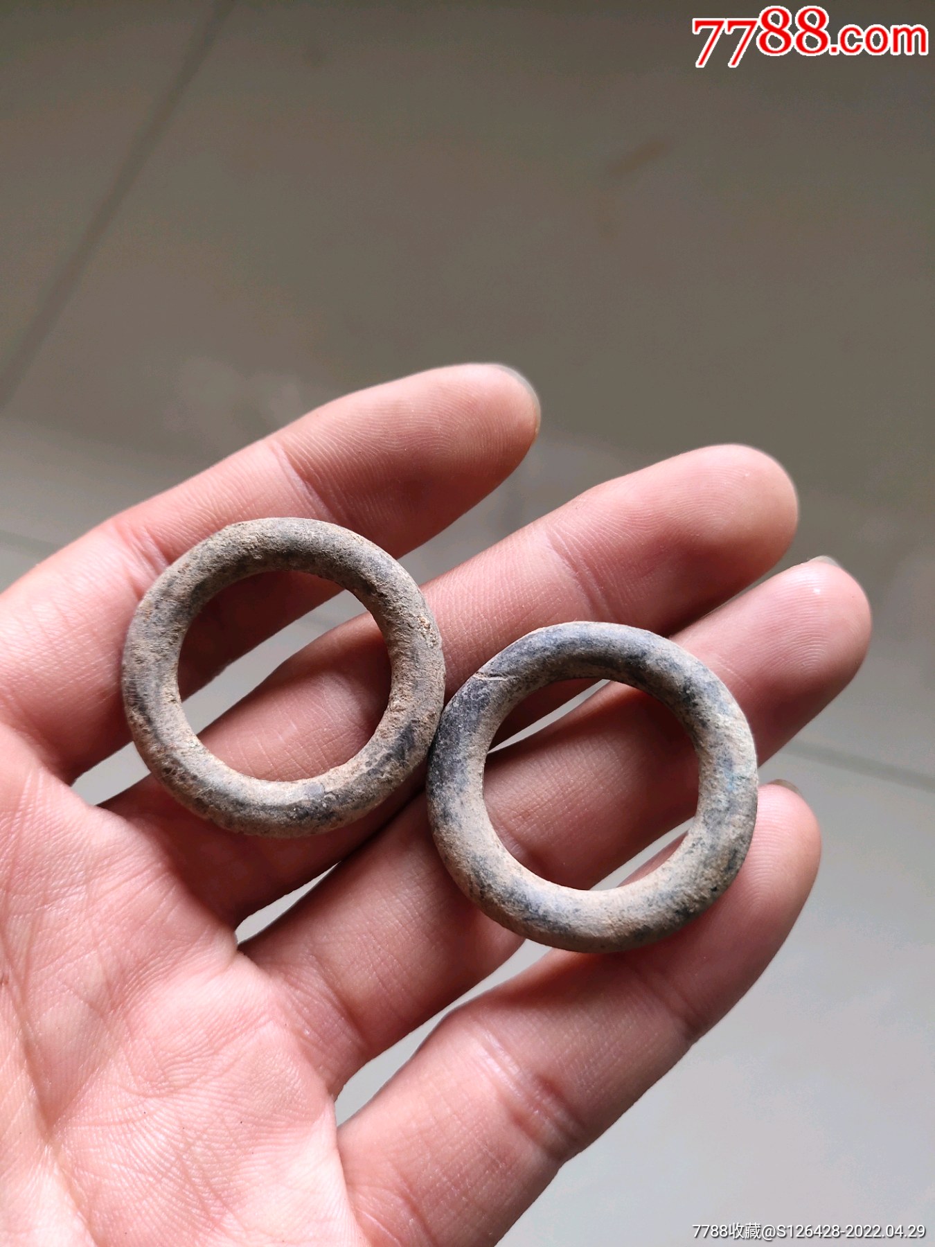 青铜环两个