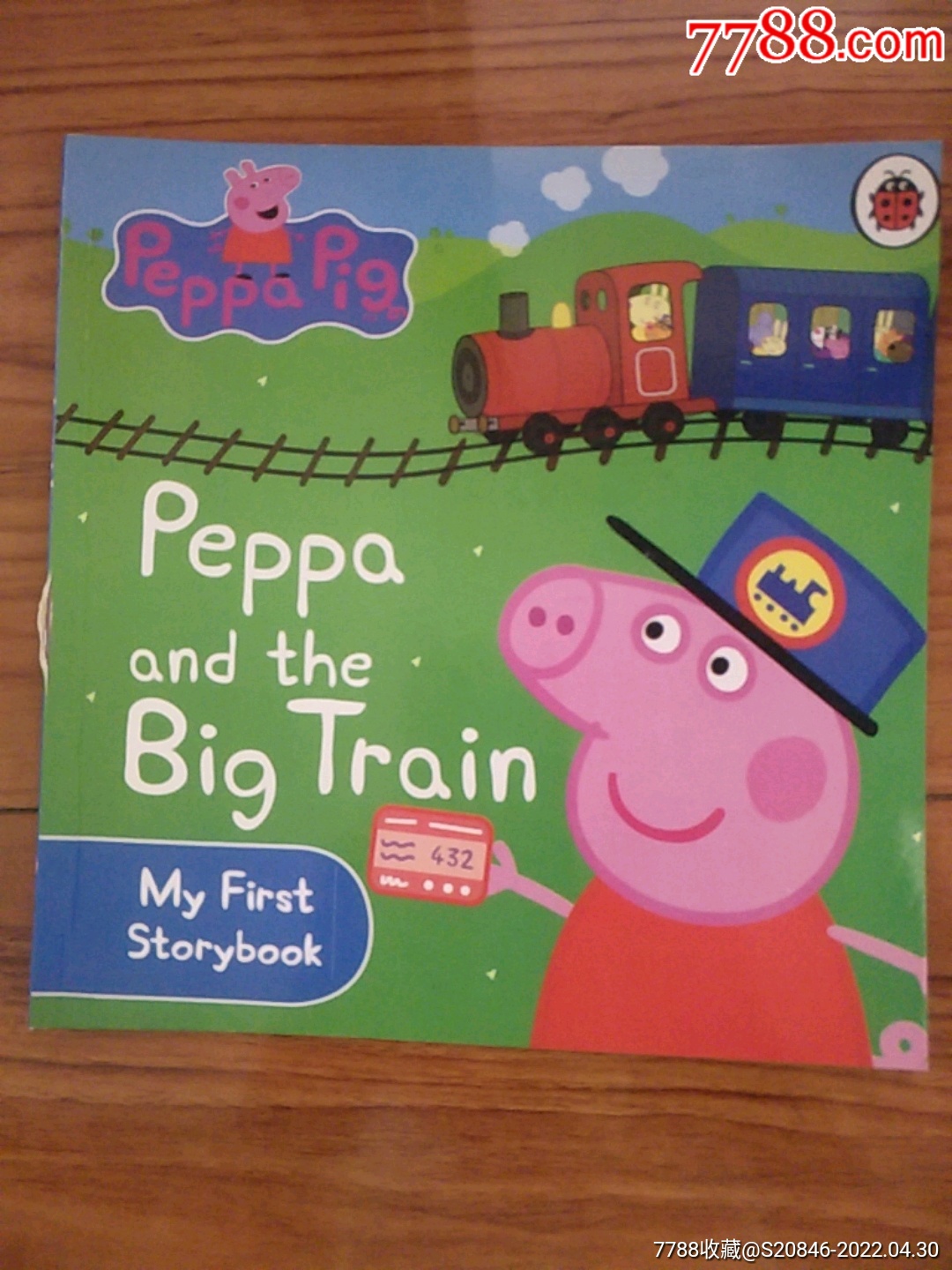 粉色小猪妹坐火车小猪佩奇英文绘本