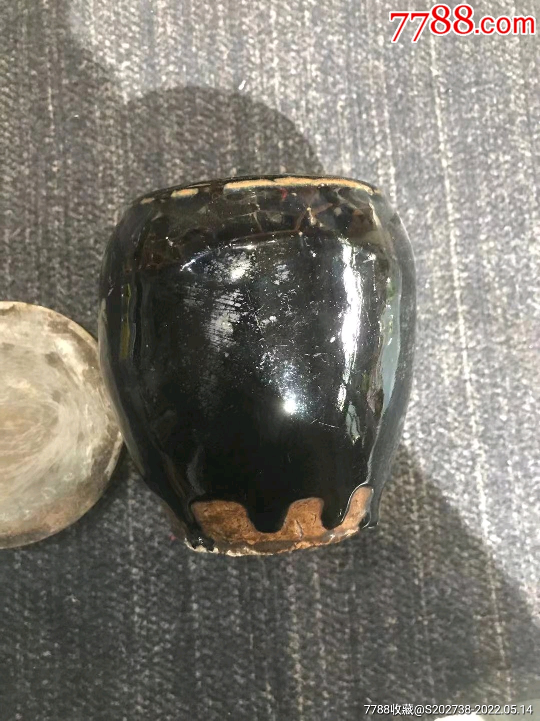 图片即可轻松放大,缩小更多"酱釉瓷/紫金釉"商品>>>>99黑釉糖缸民国