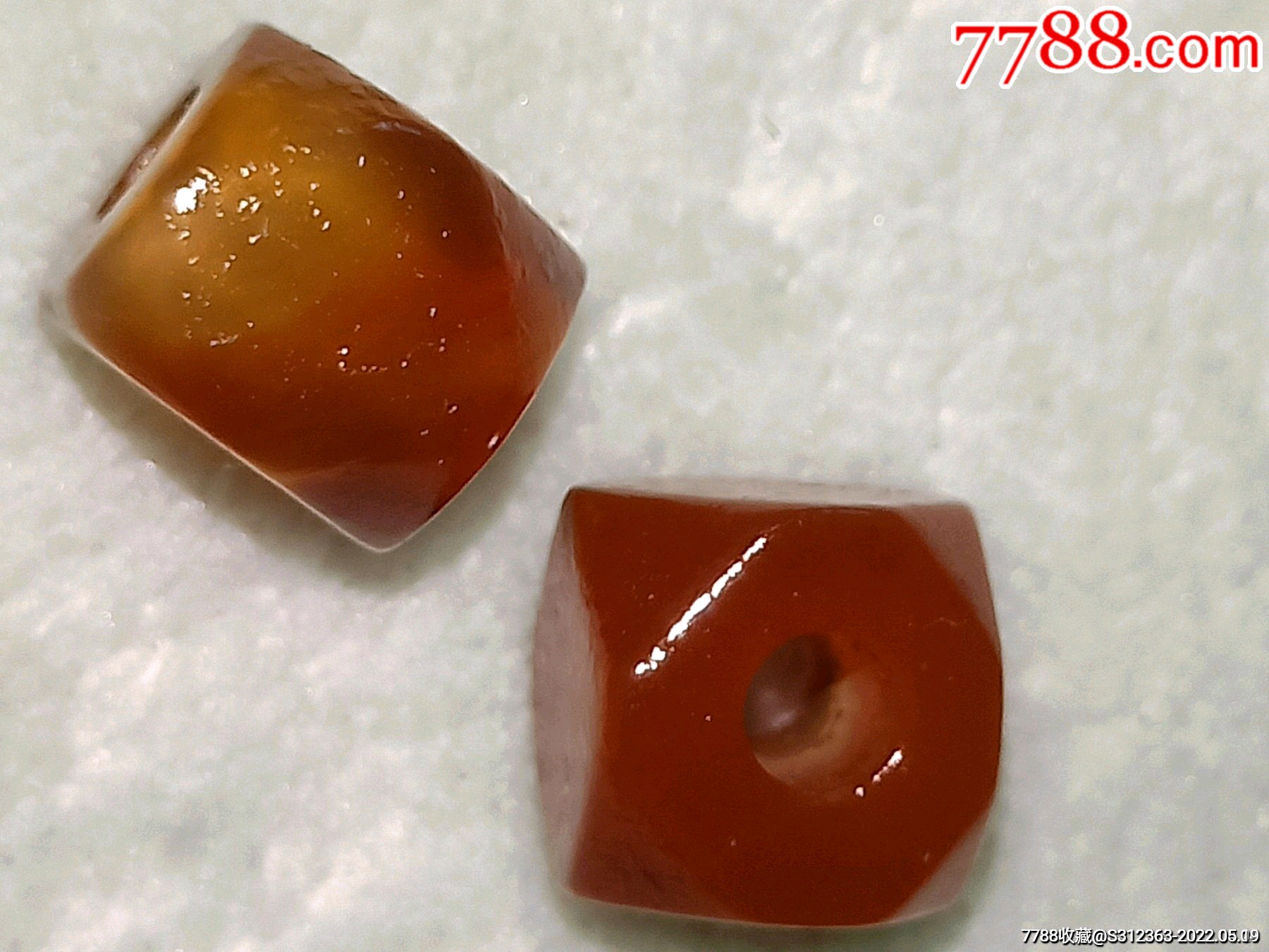 老红玛瑙菱珠一对_价格3元_第1张