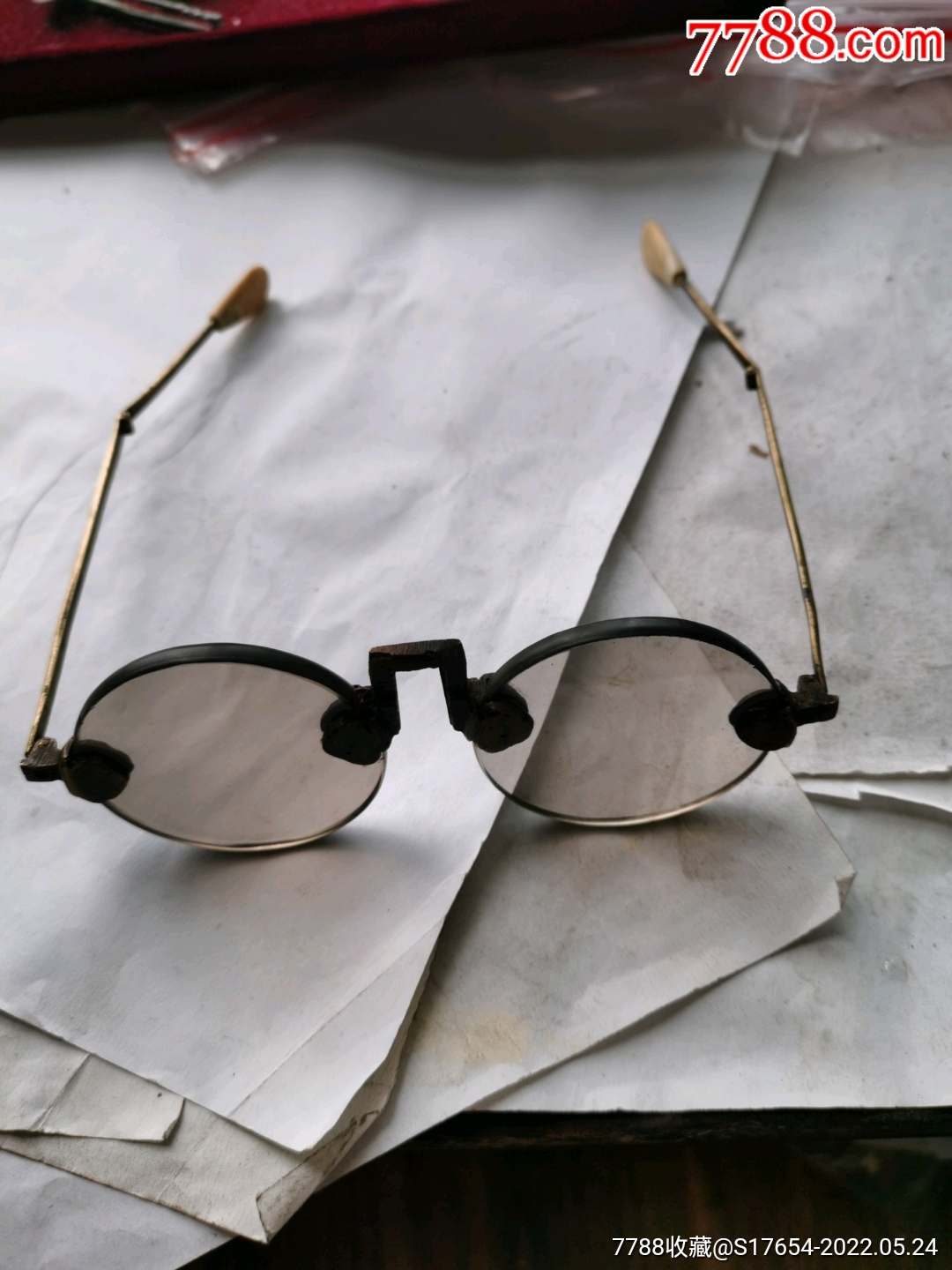 21清朝水晶眼镜